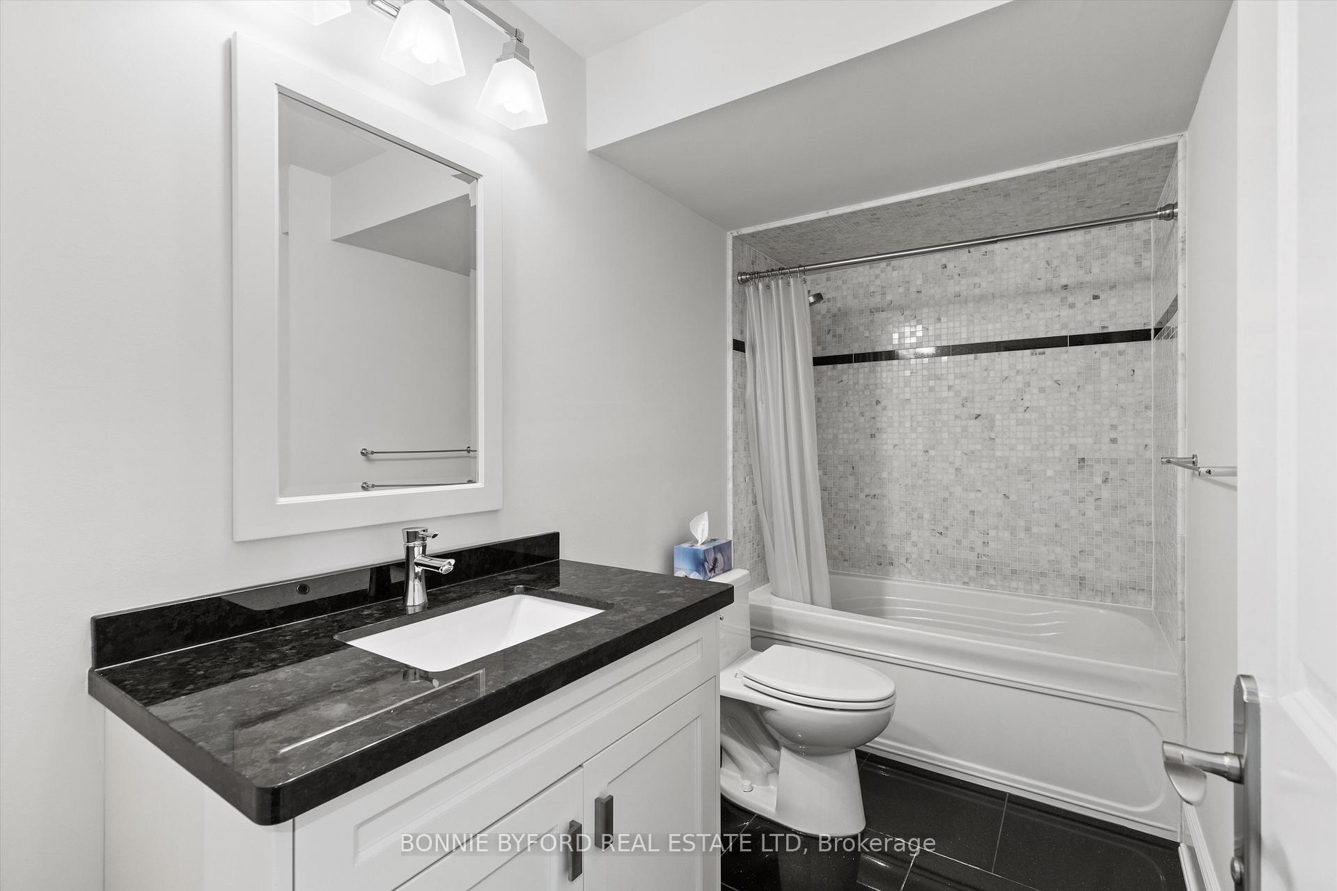 Photo 33 of 64 Bessborough Drive, Toronto, Leaside — HOMEH