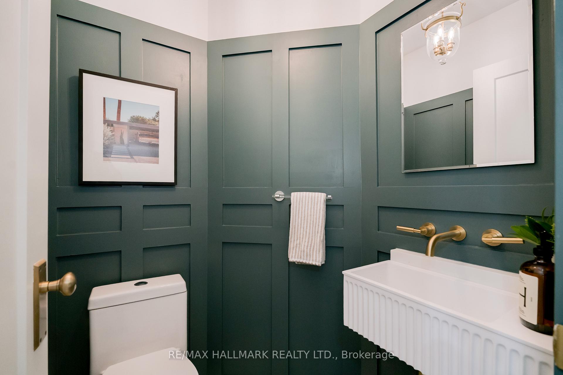 Photo 6 of 153 Heath Street E, Toronto, Rosedale-Moore Park — HOMEH