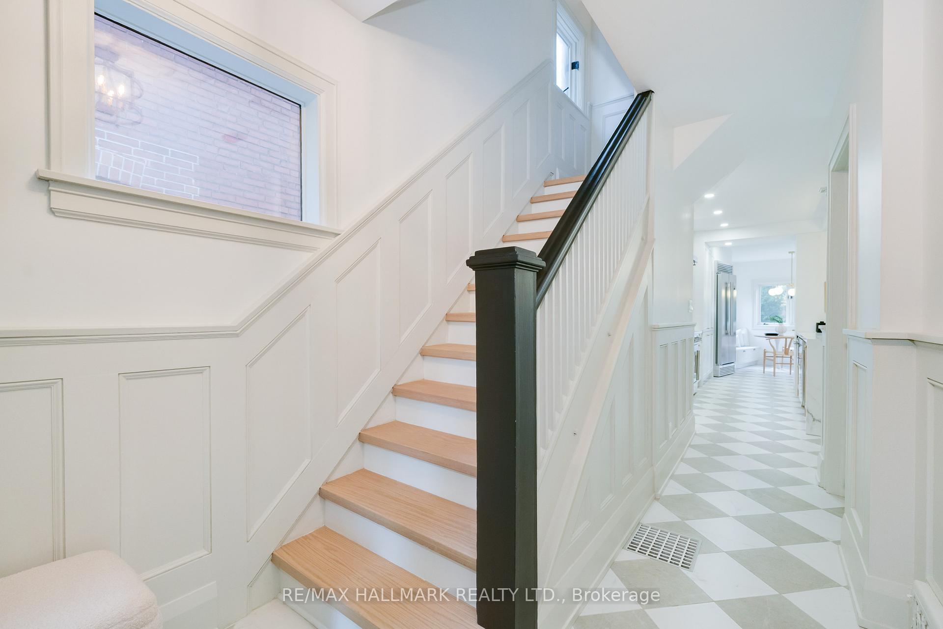 Photo 11 of 153 Heath Street E, Toronto, Rosedale-Moore Park — HOMEH