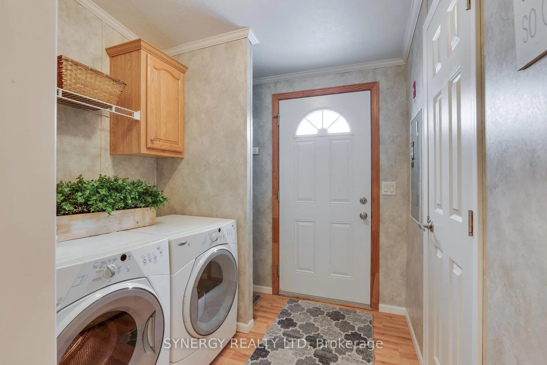 Photo 9 of 461 Richard Crescent, Strathroy-Caradoc, SE — HOMEH