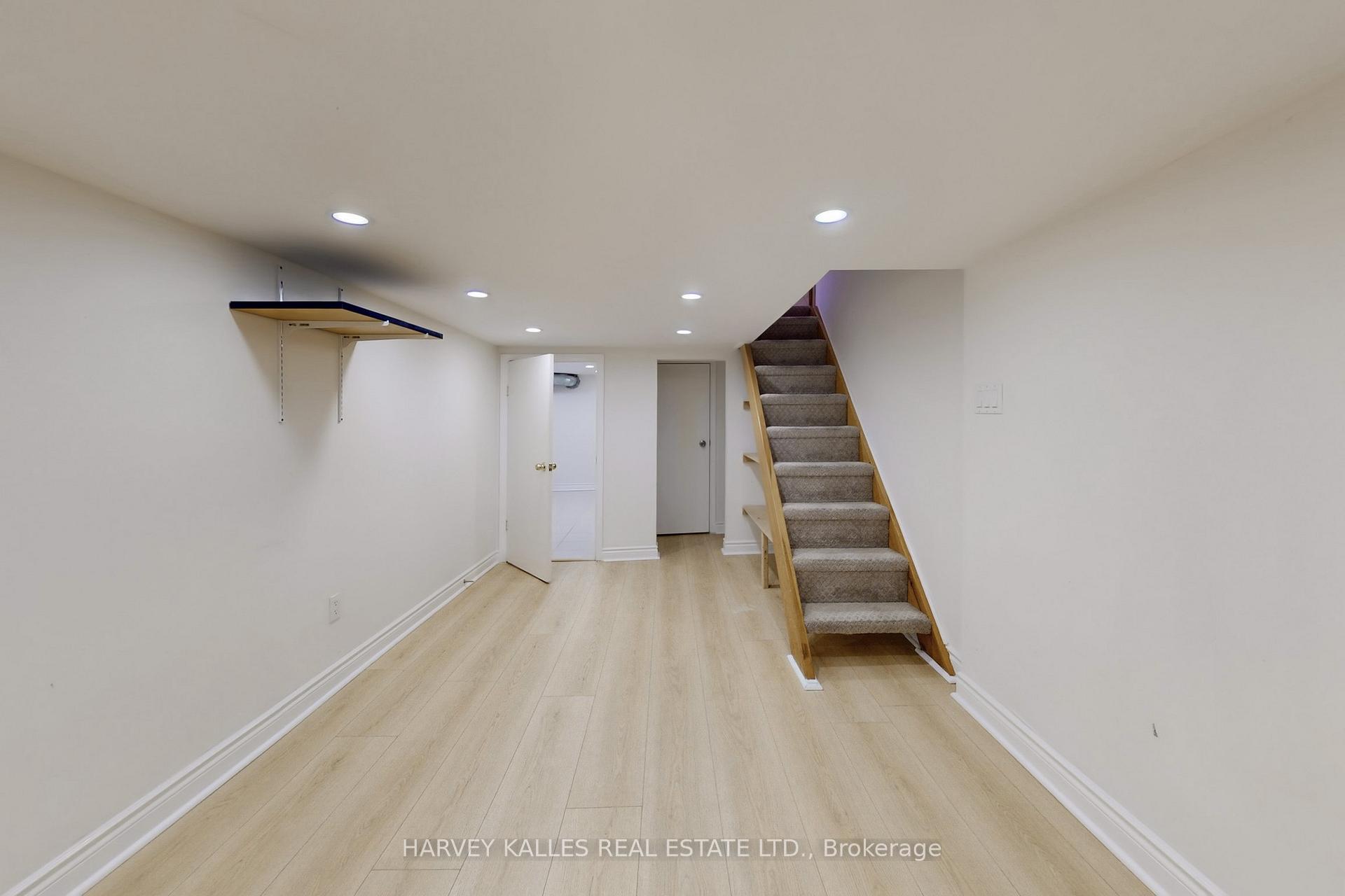 Photo 35 of 114 Bowood Avenue, Toronto, Lawrence Park North — HOMEH
