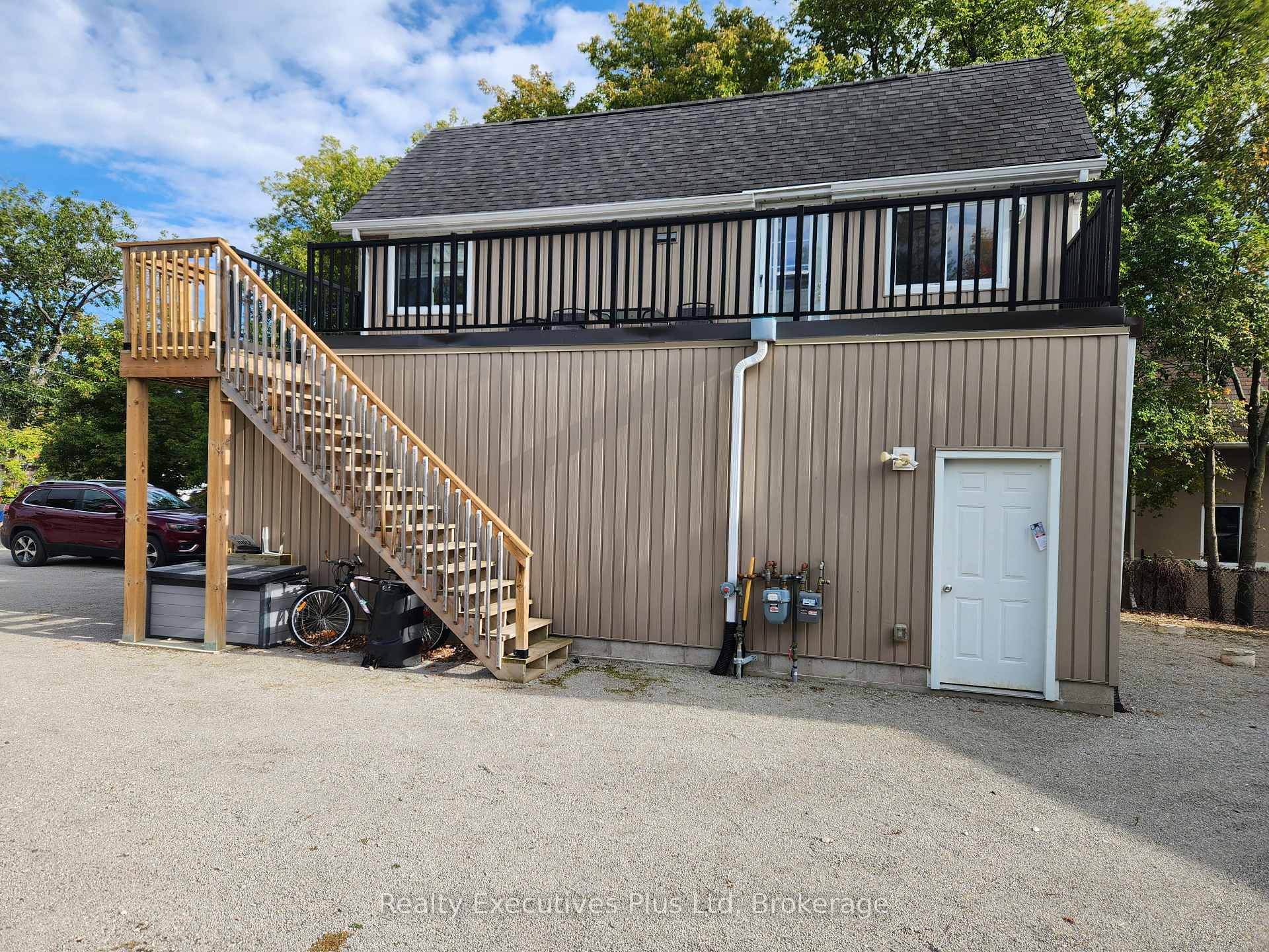 Photo 1 of Unit 2, 26 Tiny Beaches Road N, Tiny, Rural Tiny — HOMEH