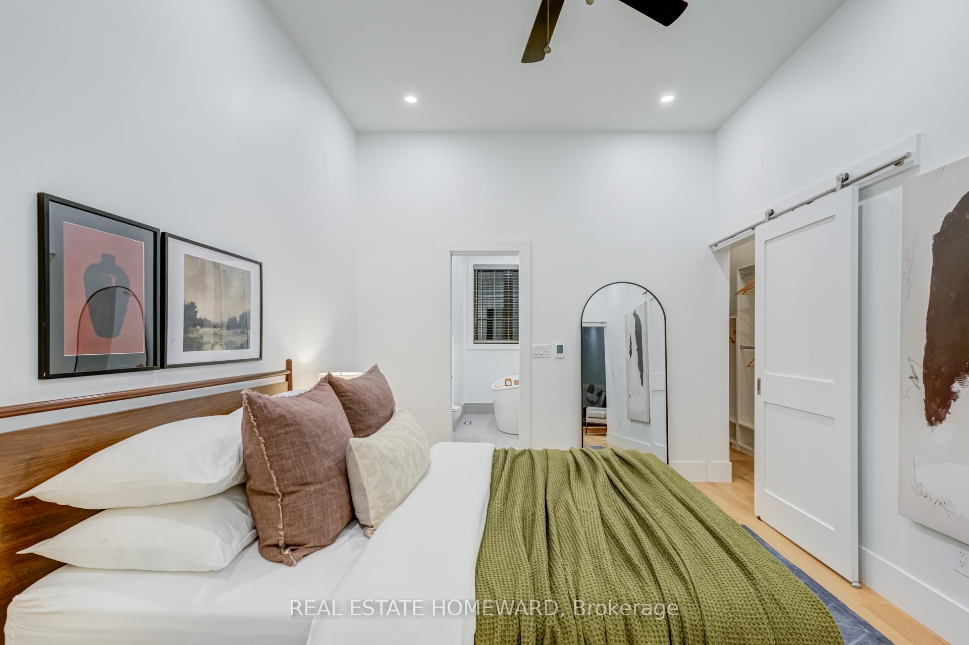 Photo 13 of 46 Boulton Avenue, Toronto, South Riverdale — HOMEH