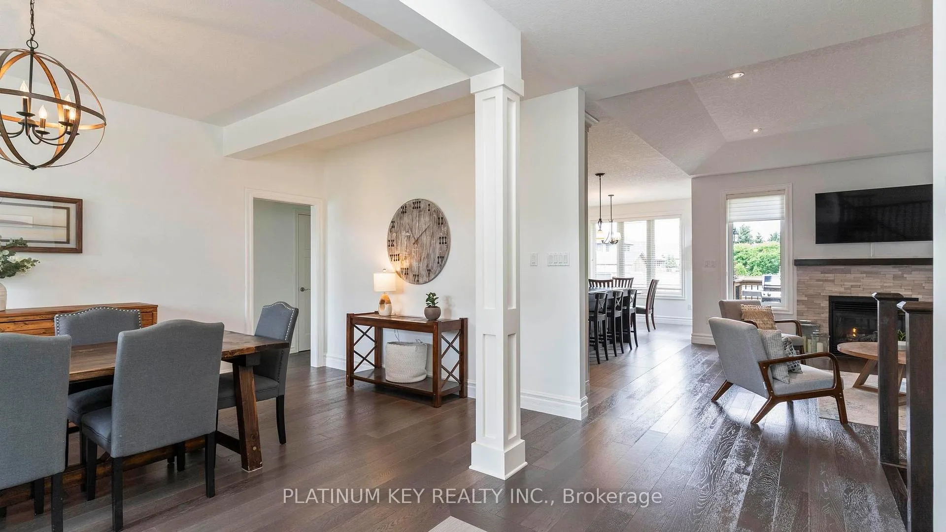 Photo 4 of 688 Woods Edge Road, Strathroy-Caradoc, Mount Brydges — HOMEH