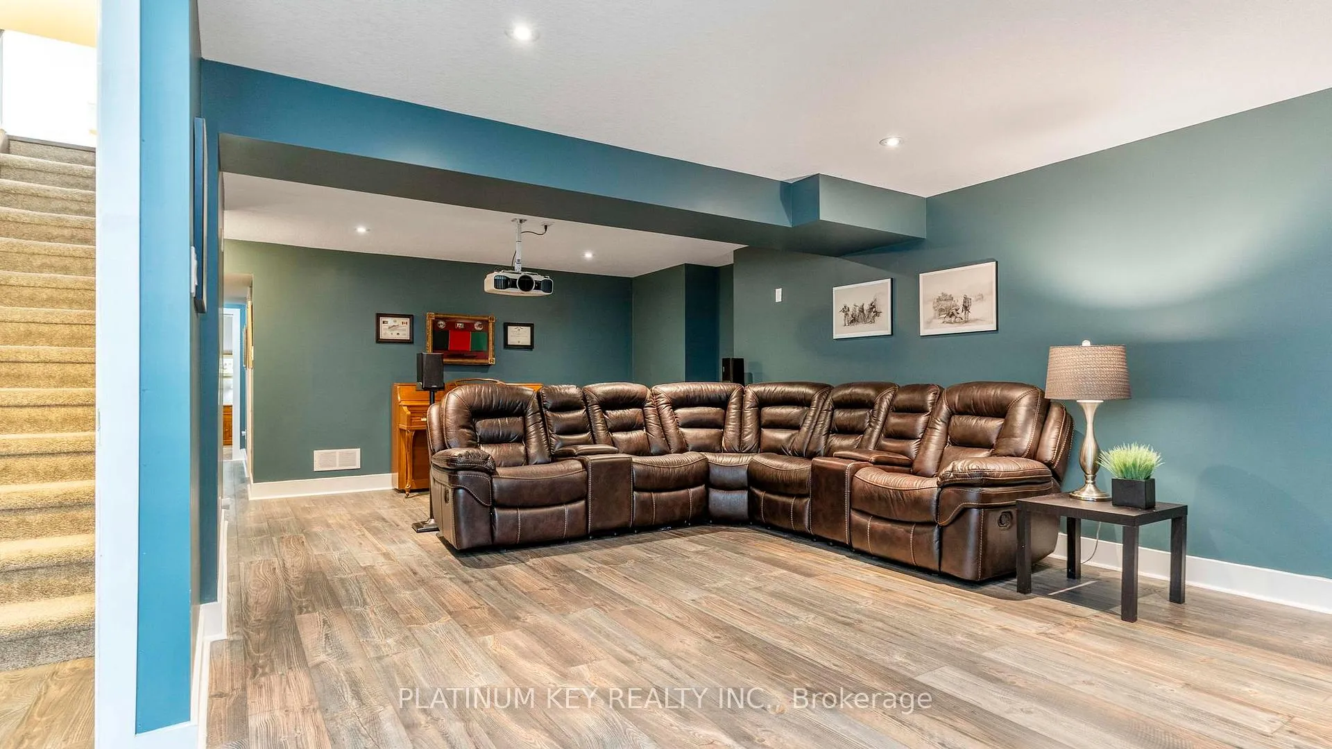 Photo 23 of 688 Woods Edge Road, Strathroy-Caradoc, Mount Brydges — HOMEH