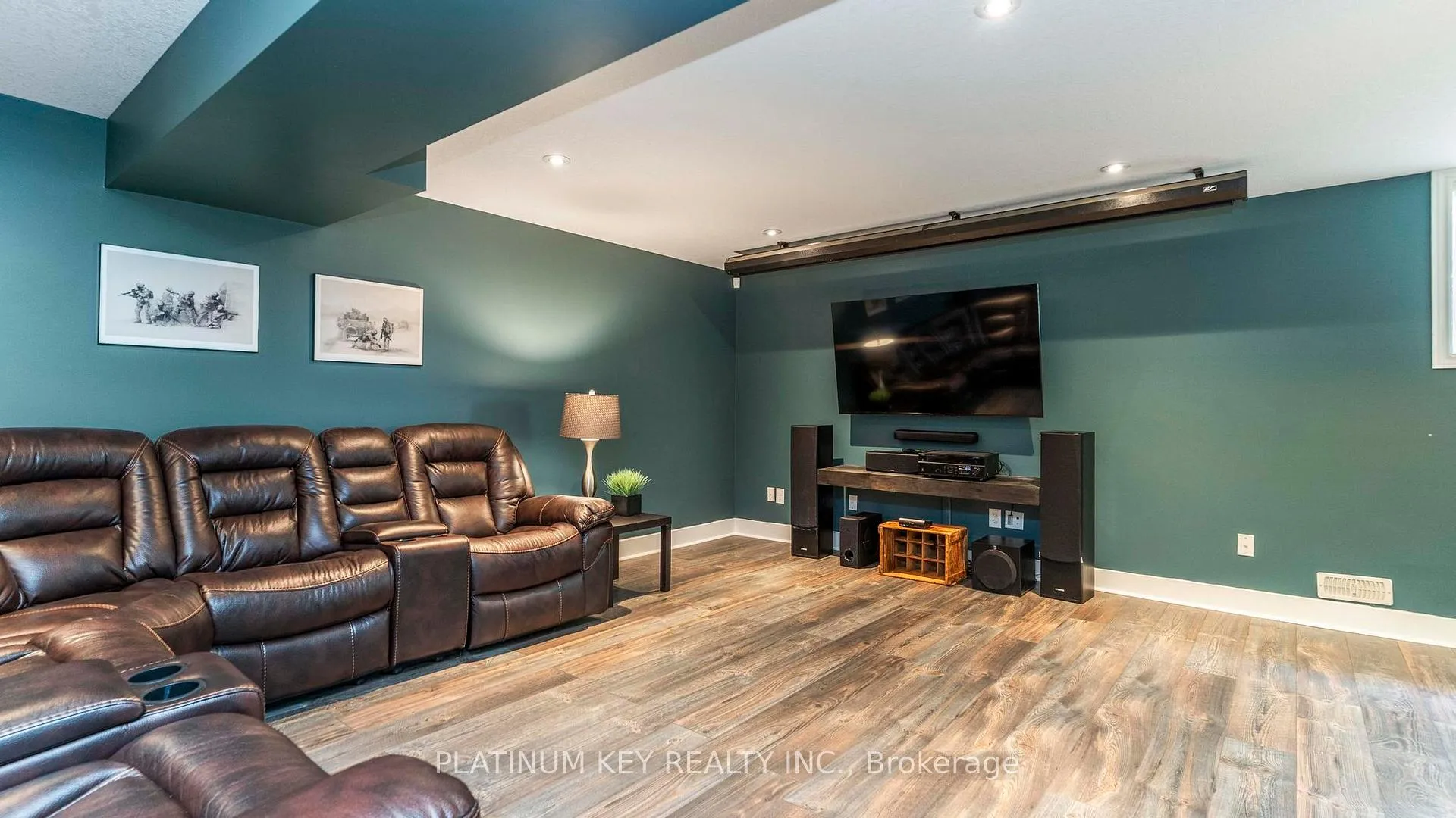 Photo 25 of 688 Woods Edge Road, Strathroy-Caradoc, Mount Brydges — HOMEH
