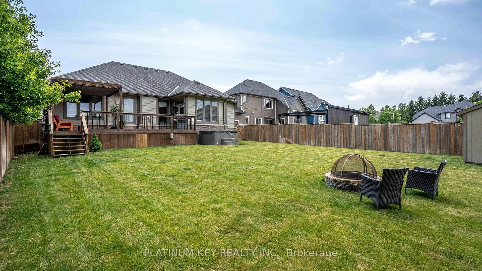 Photo 31 of 688 Woods Edge Road, Strathroy-Caradoc, Mount Brydges — HOMEH
