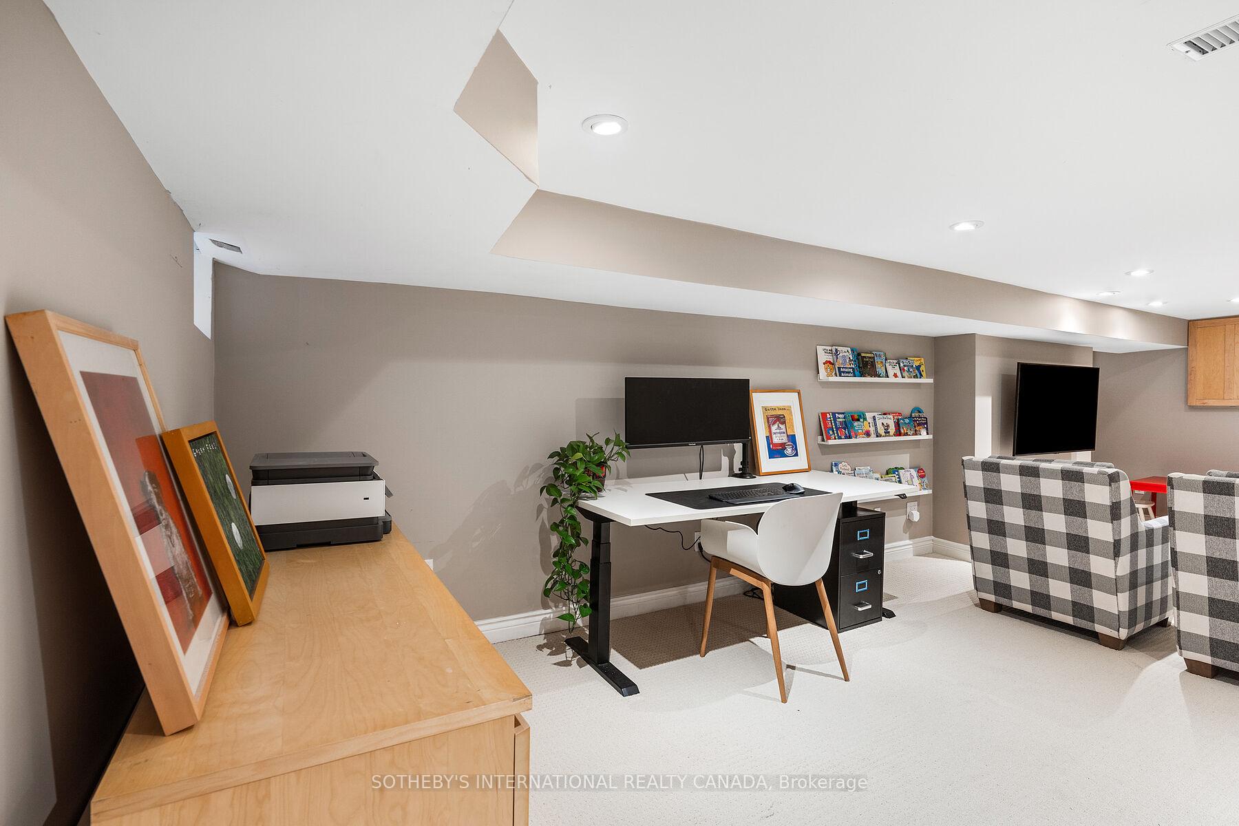 Photo 34 of 251 Bowood Avenue, Toronto, Lawrence Park North — HOMEH