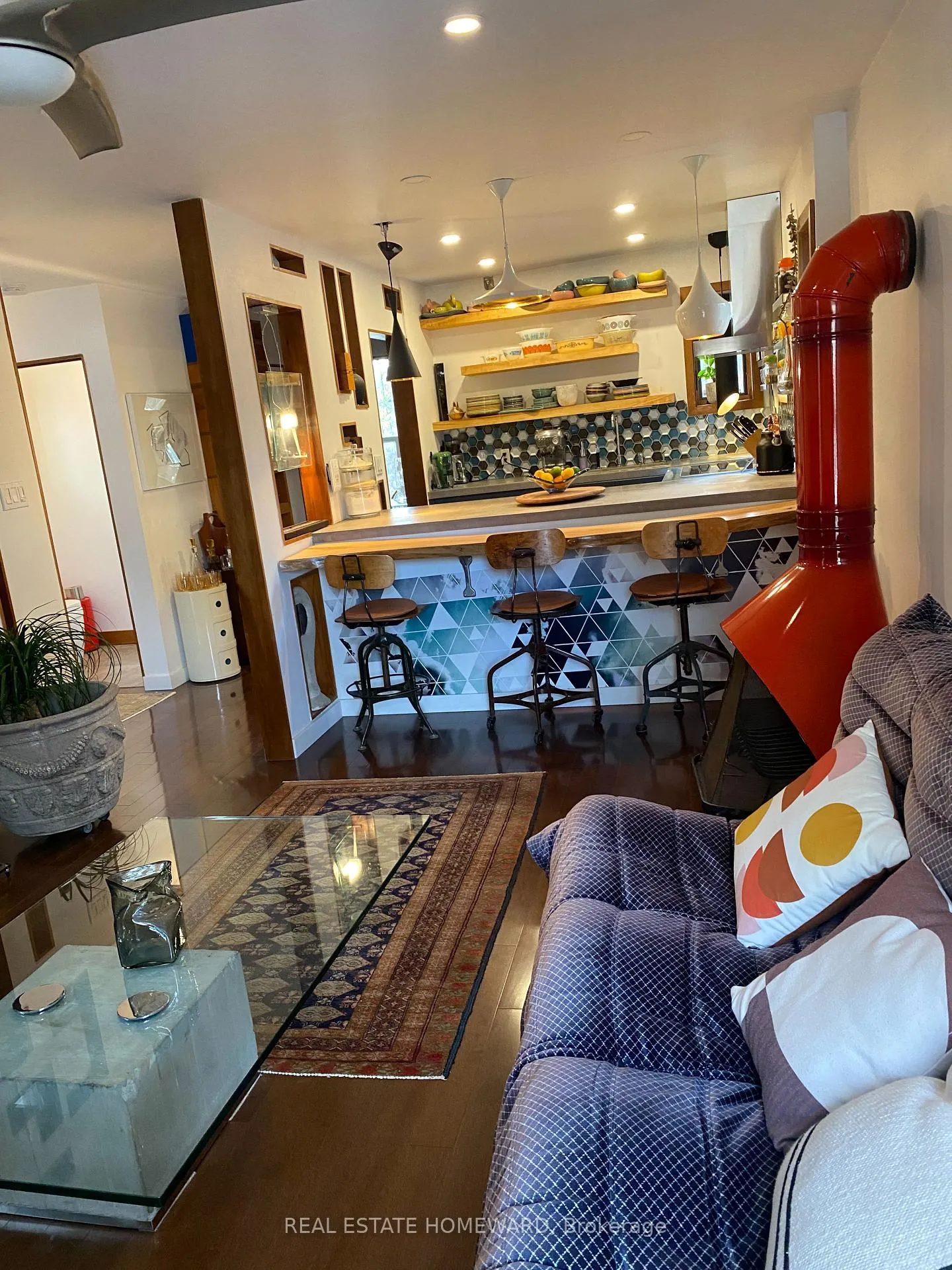 Photo 7 of 302 Rhodes Avenue, Toronto, Greenwood-Coxwell — HOMEH