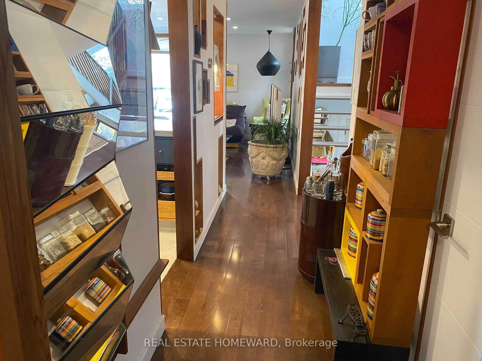 Photo 16 of 302 Rhodes Avenue, Toronto, Greenwood-Coxwell — HOMEH