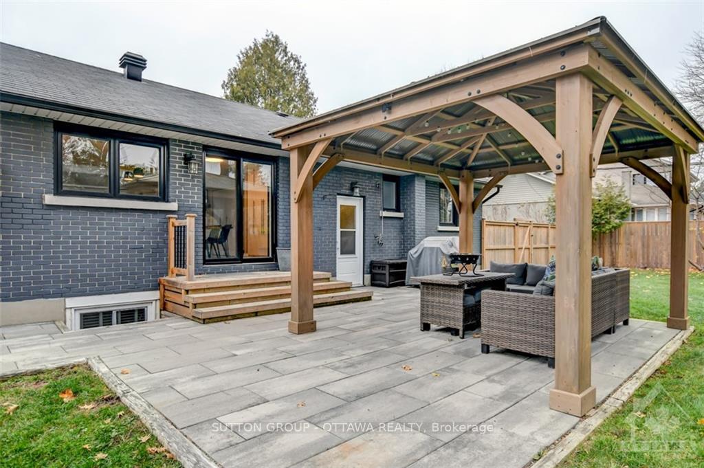 Photo 24 of 17 Petty Street, Ottawa, Merivale Gardens — HOMEH