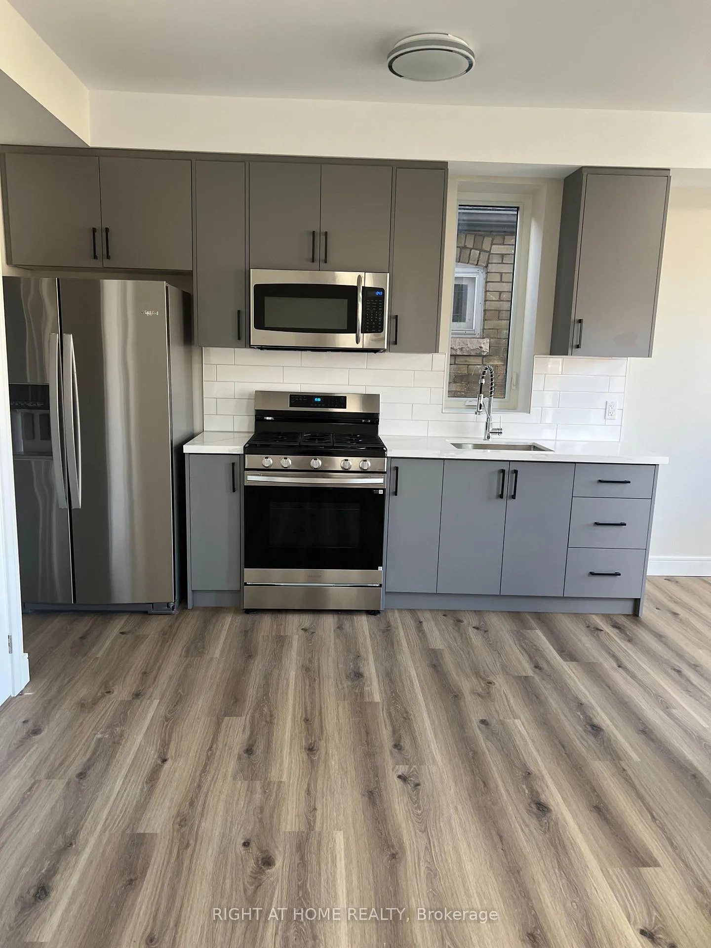 Photo 14 of Unit 1, 32 Cadorna Avenue, Toronto, Danforth Village-East York — HOMEH