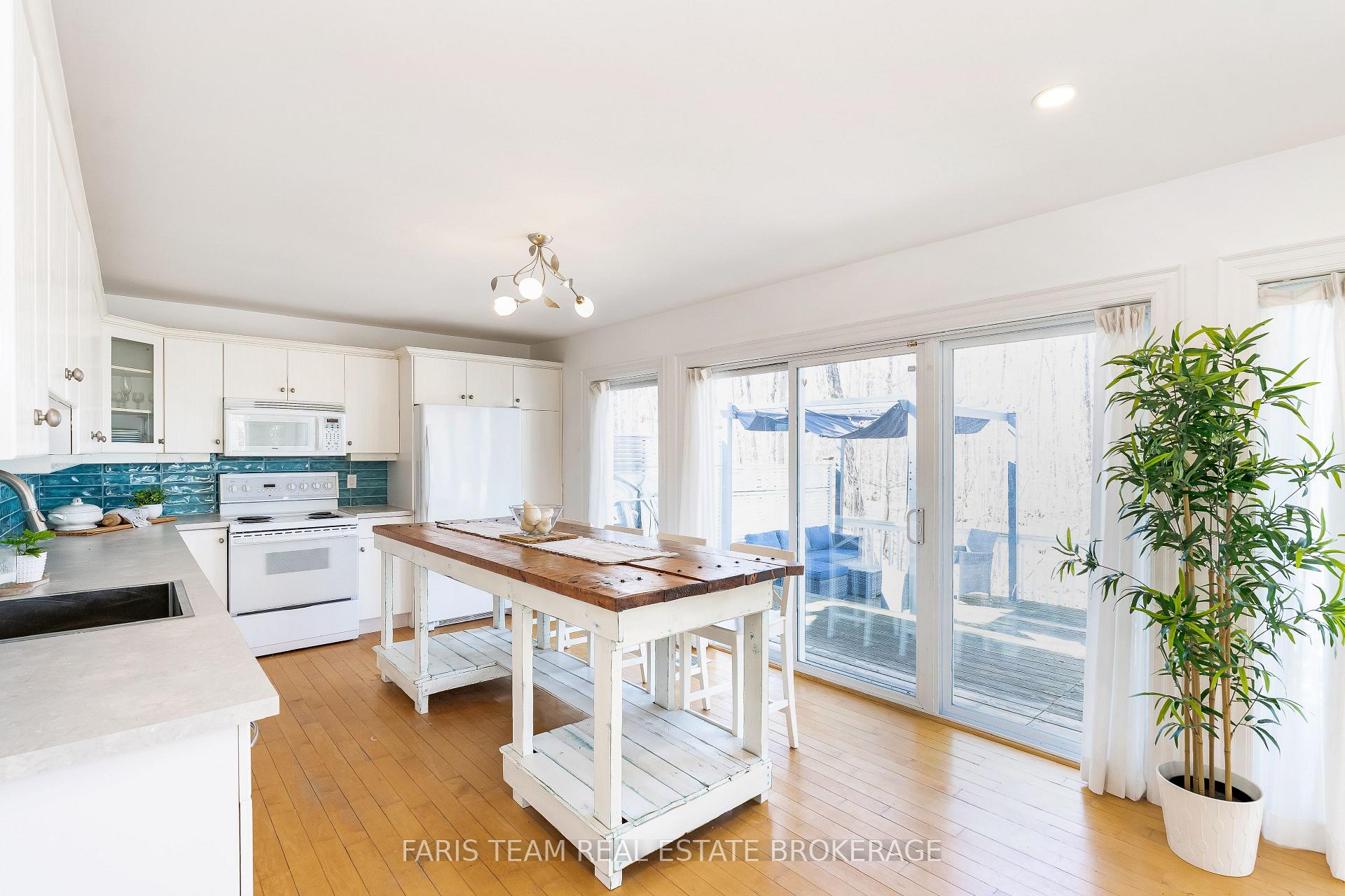 Photo 6 of 104 Silver Birch Drive, Tiny, Rural Tiny — HOMEH