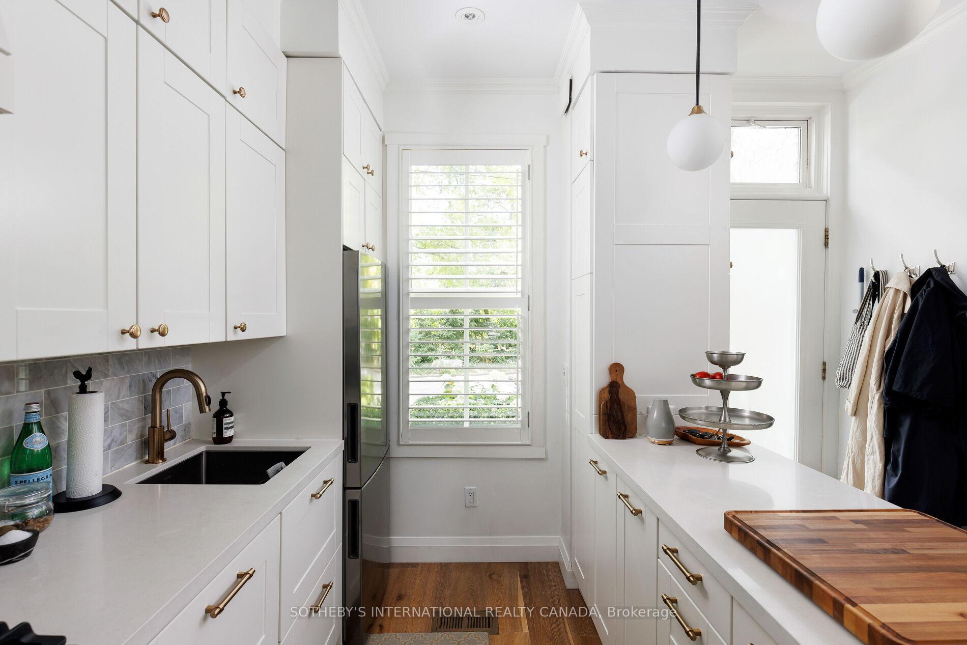 Photo 7 of 116 Shaftesbury Avenue, Toronto, Rosedale-Moore Park — HOMEH