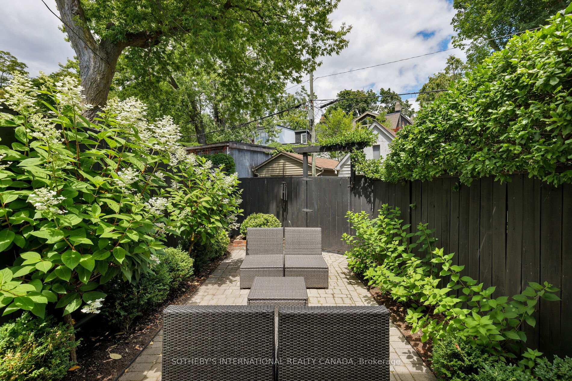 Photo 15 of 116 Shaftesbury Avenue, Toronto, Rosedale-Moore Park — HOMEH