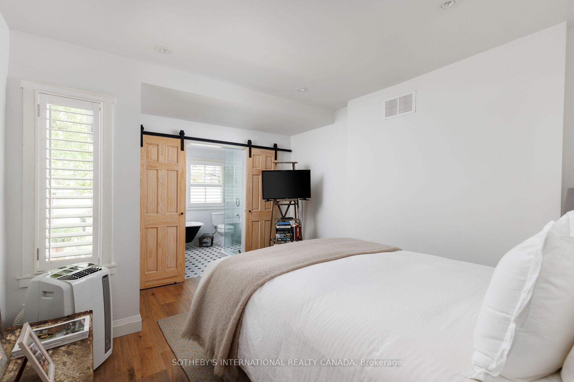 Photo 19 of 116 Shaftesbury Avenue, Toronto, Rosedale-Moore Park — HOMEH