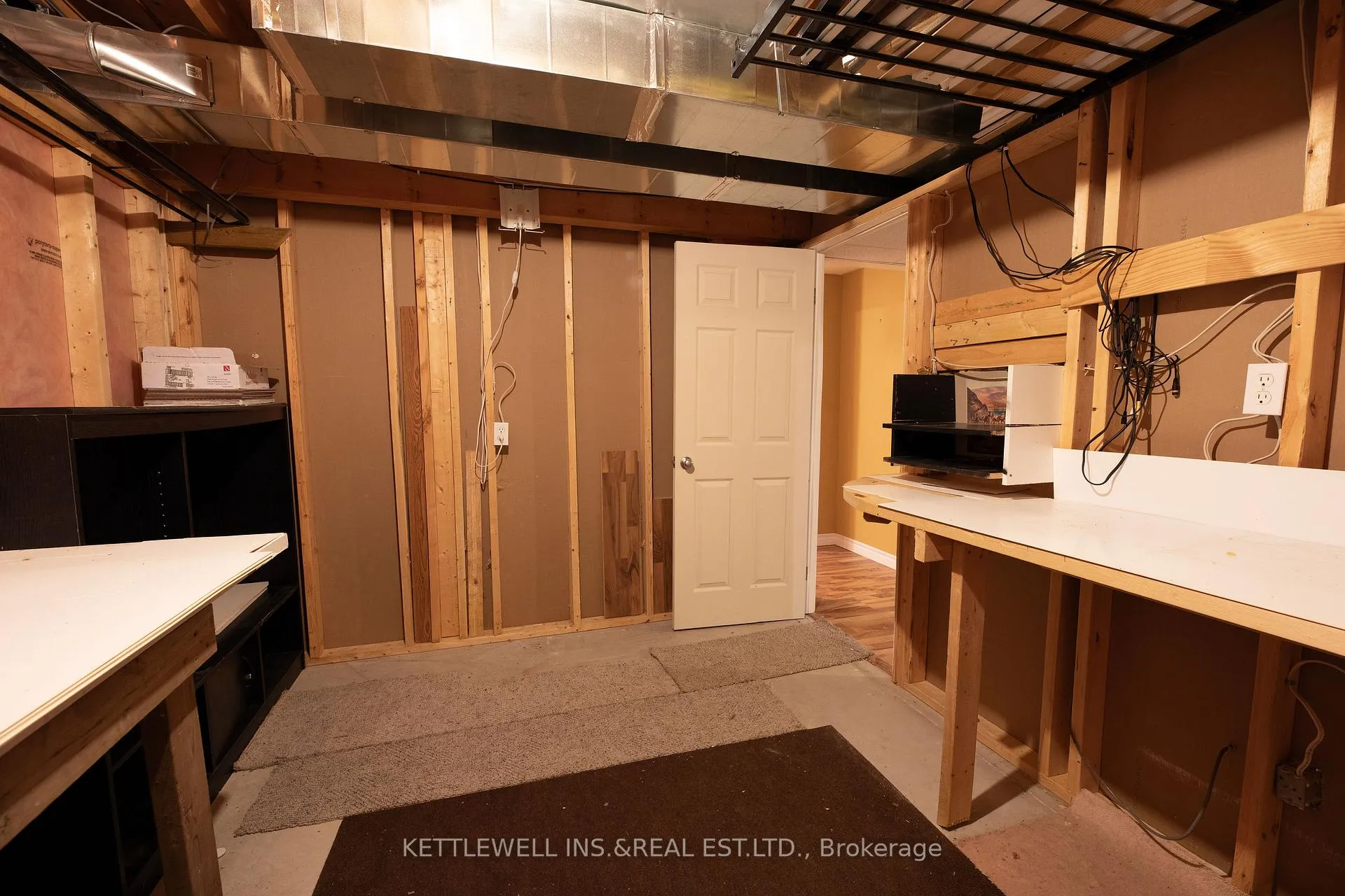 Photo 17 of 163 Maitland Street, Strathroy-Caradoc, NW — HOMEH
