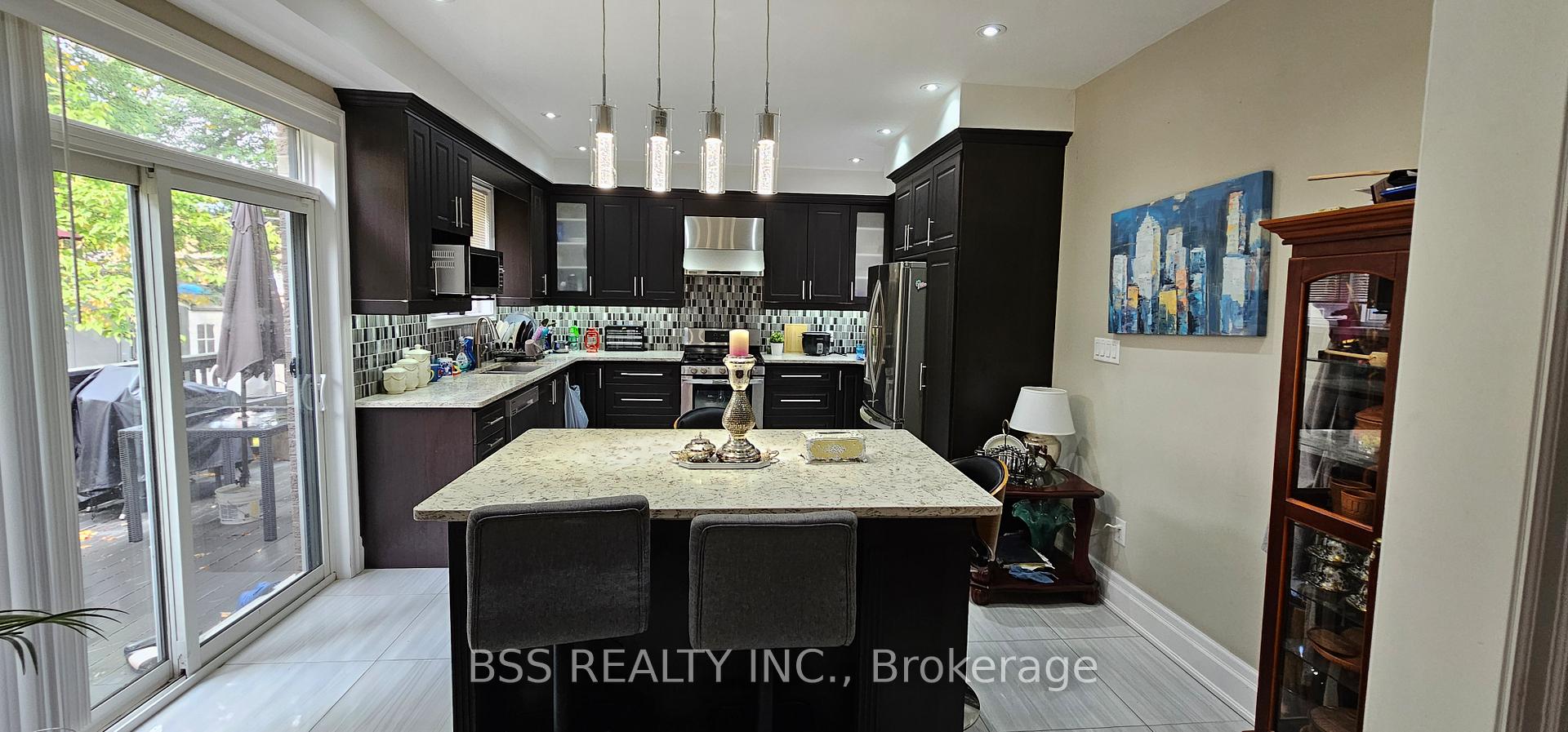 Photo 4 of 100 Meighen Avenue, Toronto, O'Connor-Parkview — HOMEH