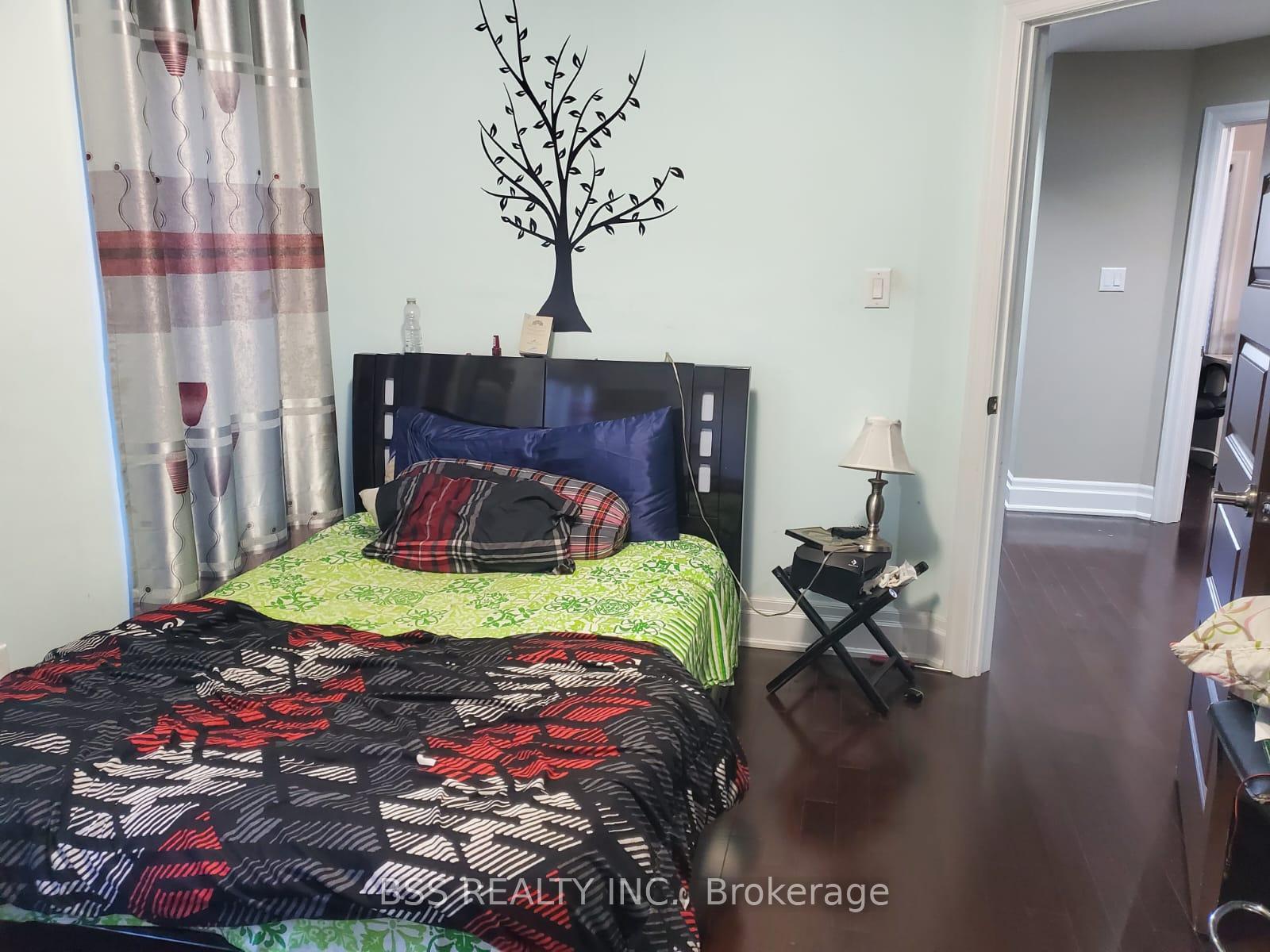 Photo 9 of 100 Meighen Avenue, Toronto, O'Connor-Parkview — HOMEH