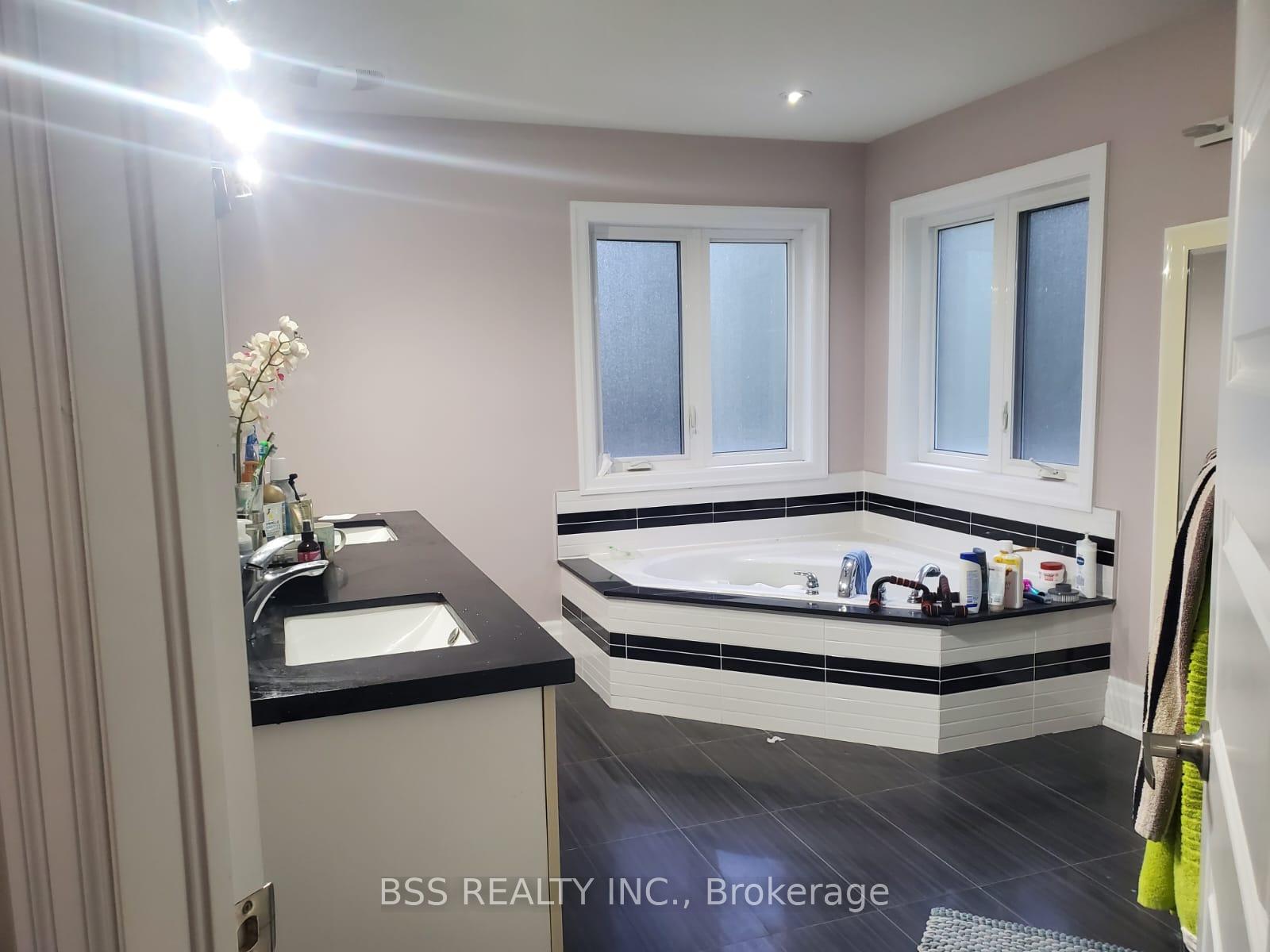 Photo 10 of 100 Meighen Avenue, Toronto, O'Connor-Parkview — HOMEH