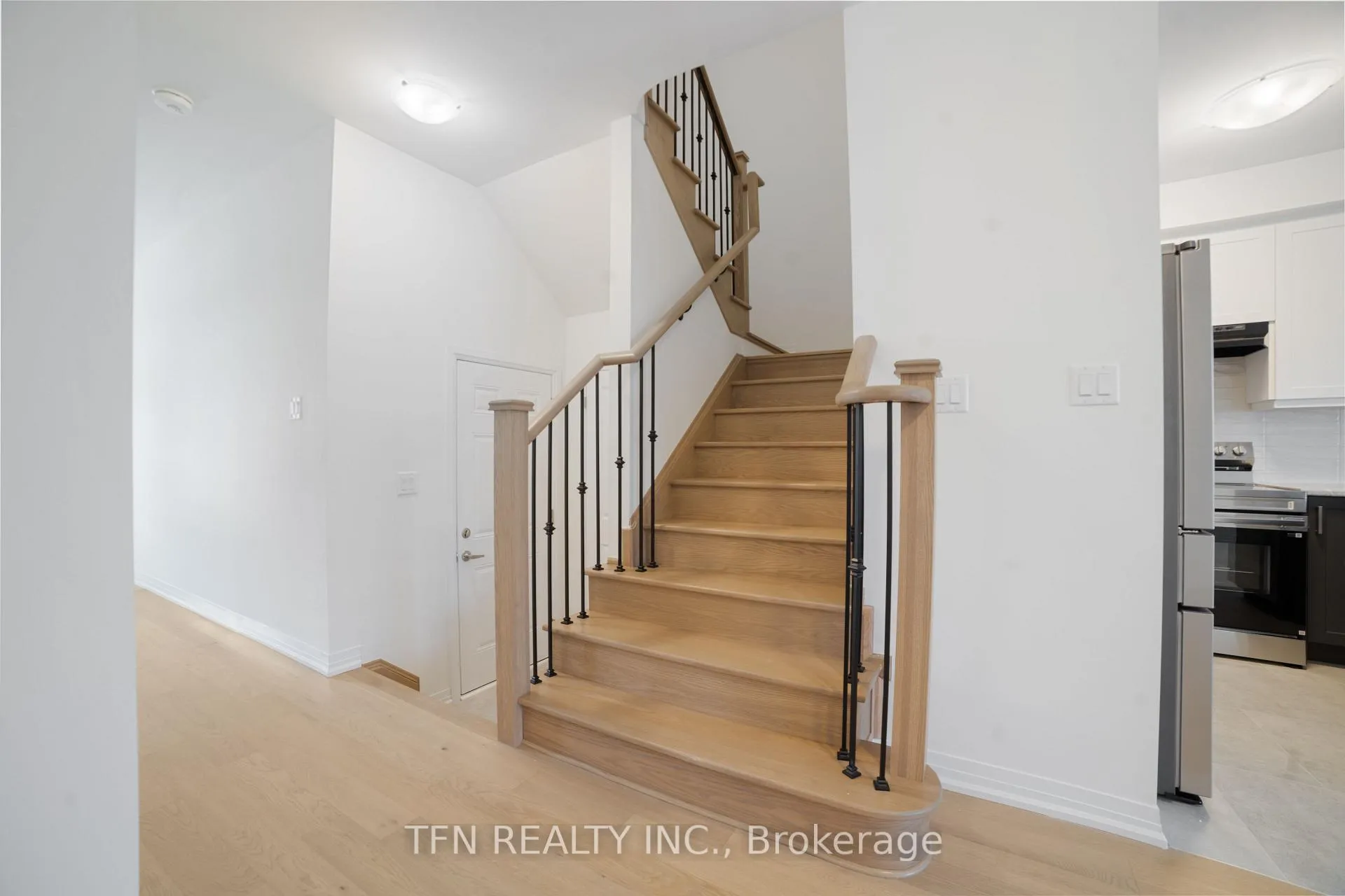 Photo 8 of 115 Velvet Way, Thorold, Rolling Meadows — HOMEH