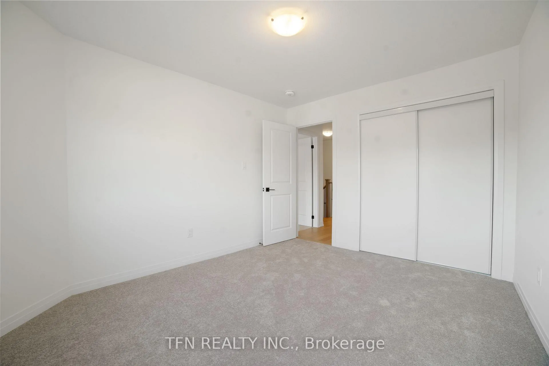 Photo 11 of 115 Velvet Way, Thorold, Rolling Meadows — HOMEH