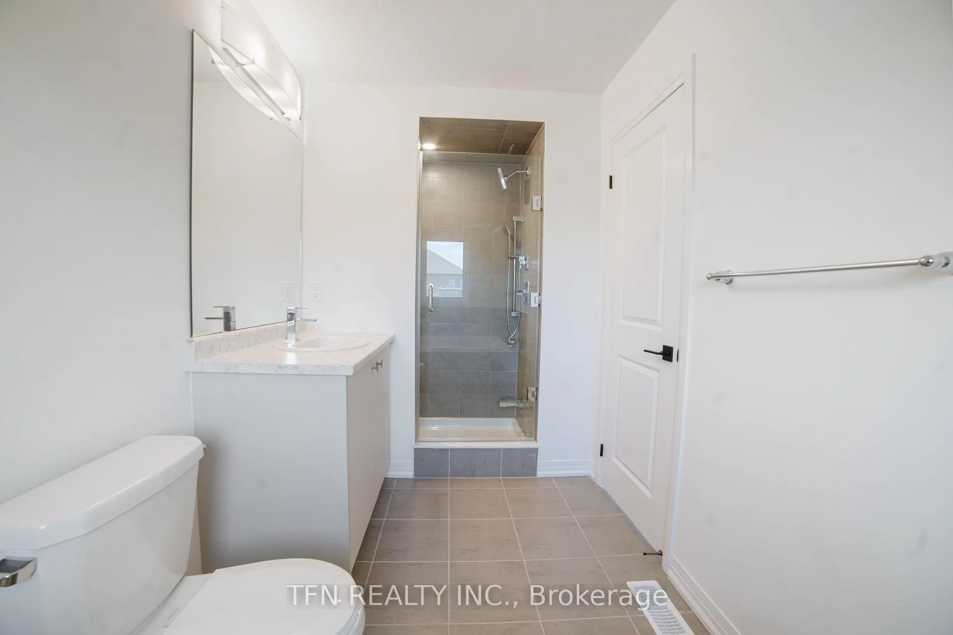 Photo 15 of 115 Velvet Way, Thorold, Rolling Meadows — HOMEH
