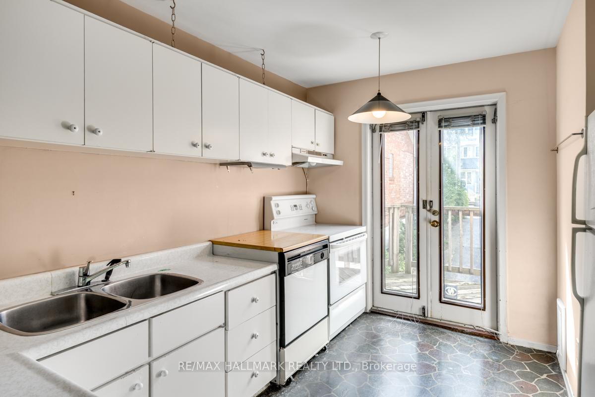 Photo 3 of 5 Bowmore Road, Toronto, Woodbine Corridor — HOMEH