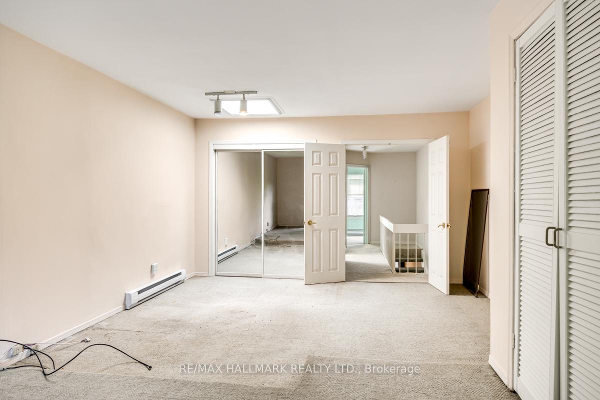 Photo 12 of 5 Bowmore Road, Toronto, Woodbine Corridor — HOMEH