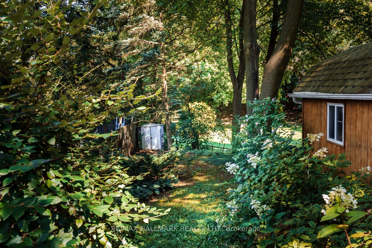Photo 22 of 5 Bowmore Road, Toronto, Woodbine Corridor — HOMEH