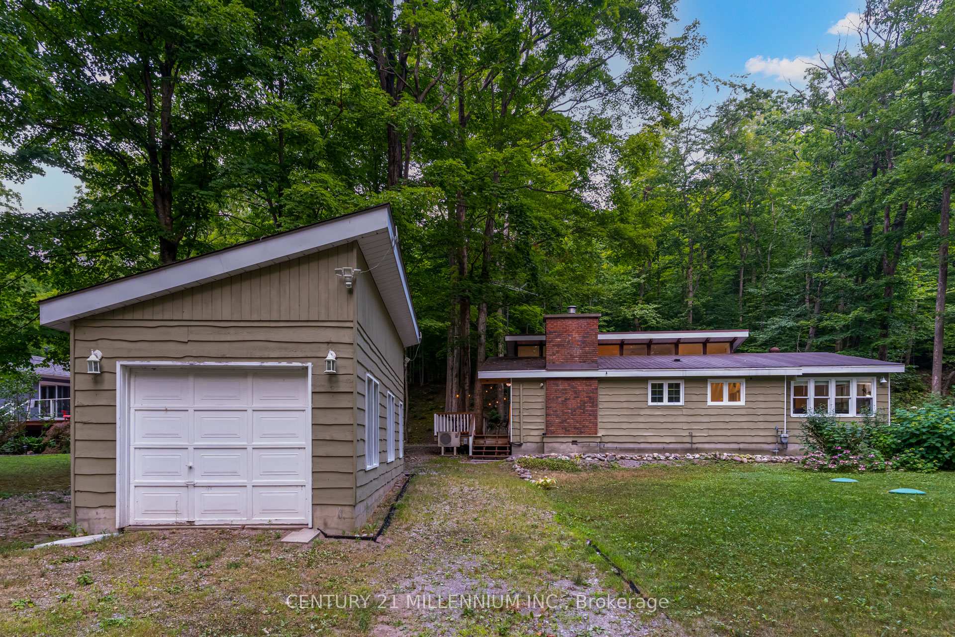 Photo 1 of 105 Silver Birch Drive, Tiny, Rural Tiny — HOMEH