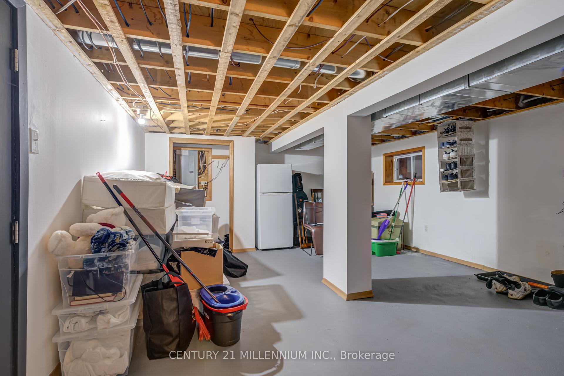 Photo 35 of 105 Silver Birch Drive, Tiny, Rural Tiny — HOMEH