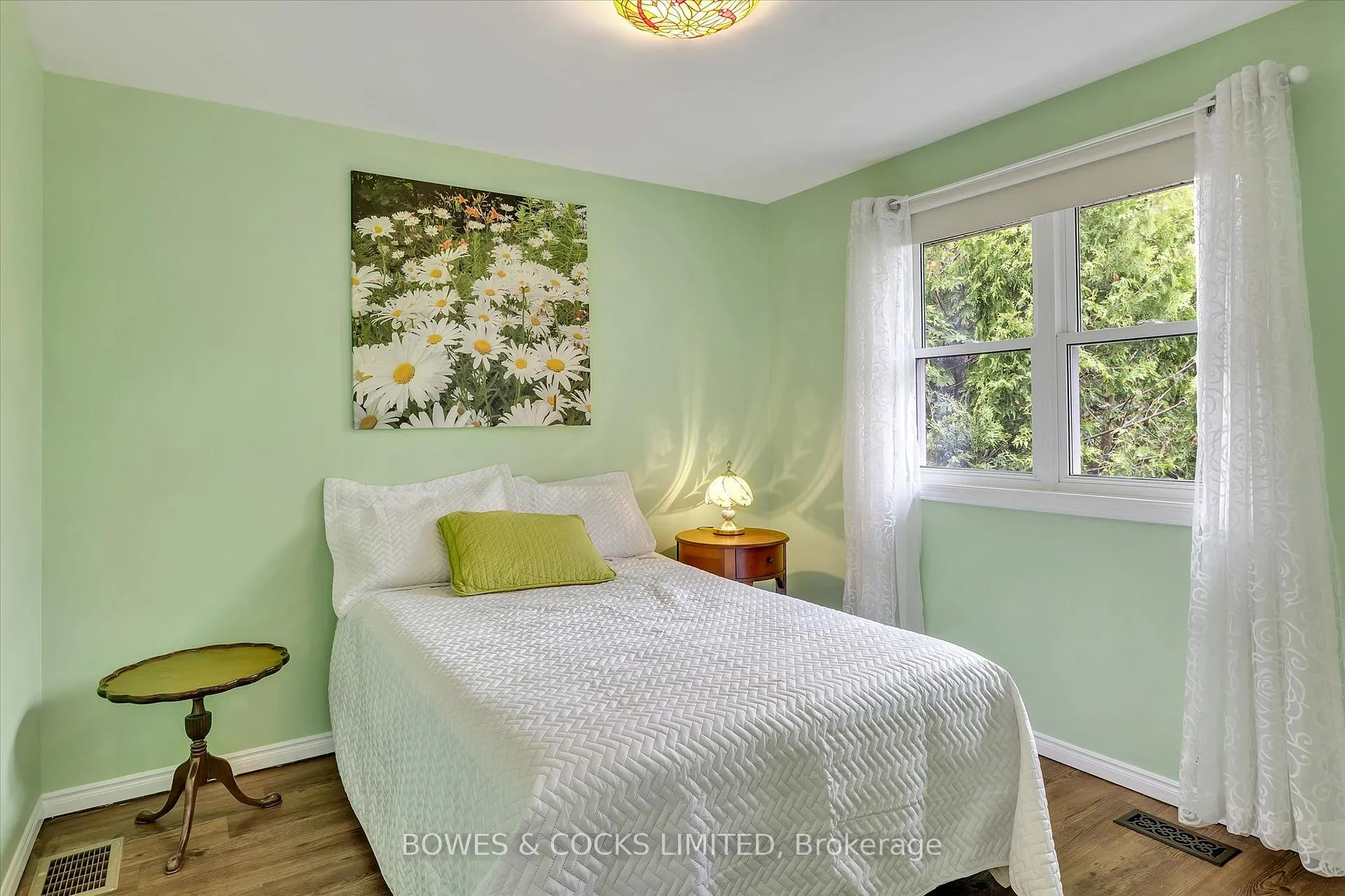 Photo 19 of 1543 Scollard Crescent, Peterborough, Ashburnham Ward 4 — HOMEH