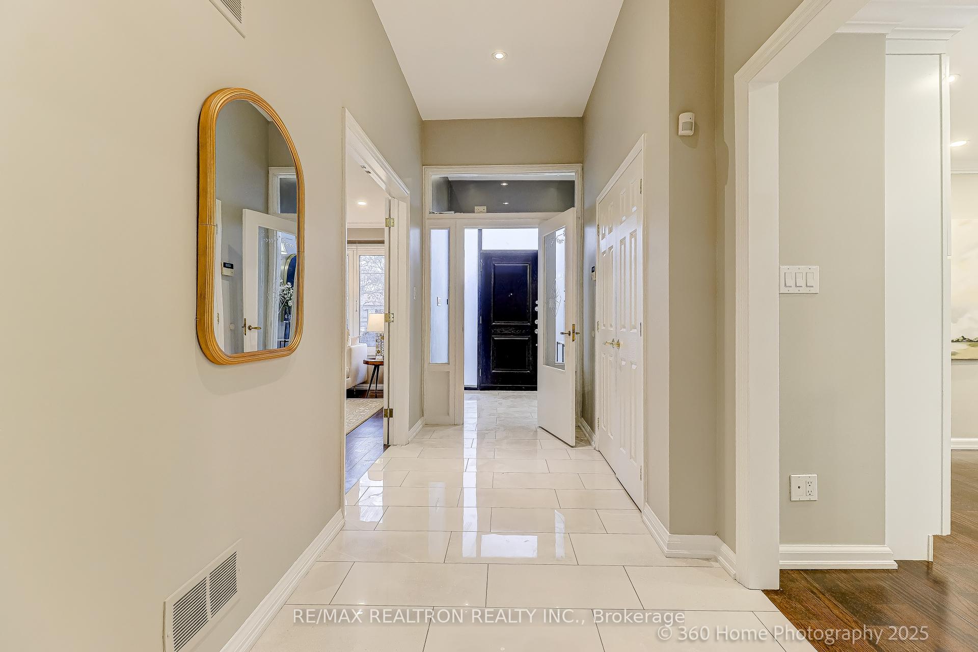 Photo 8 of 81 Sultana Avenue, Toronto, Englemount-Lawrence — HOMEH