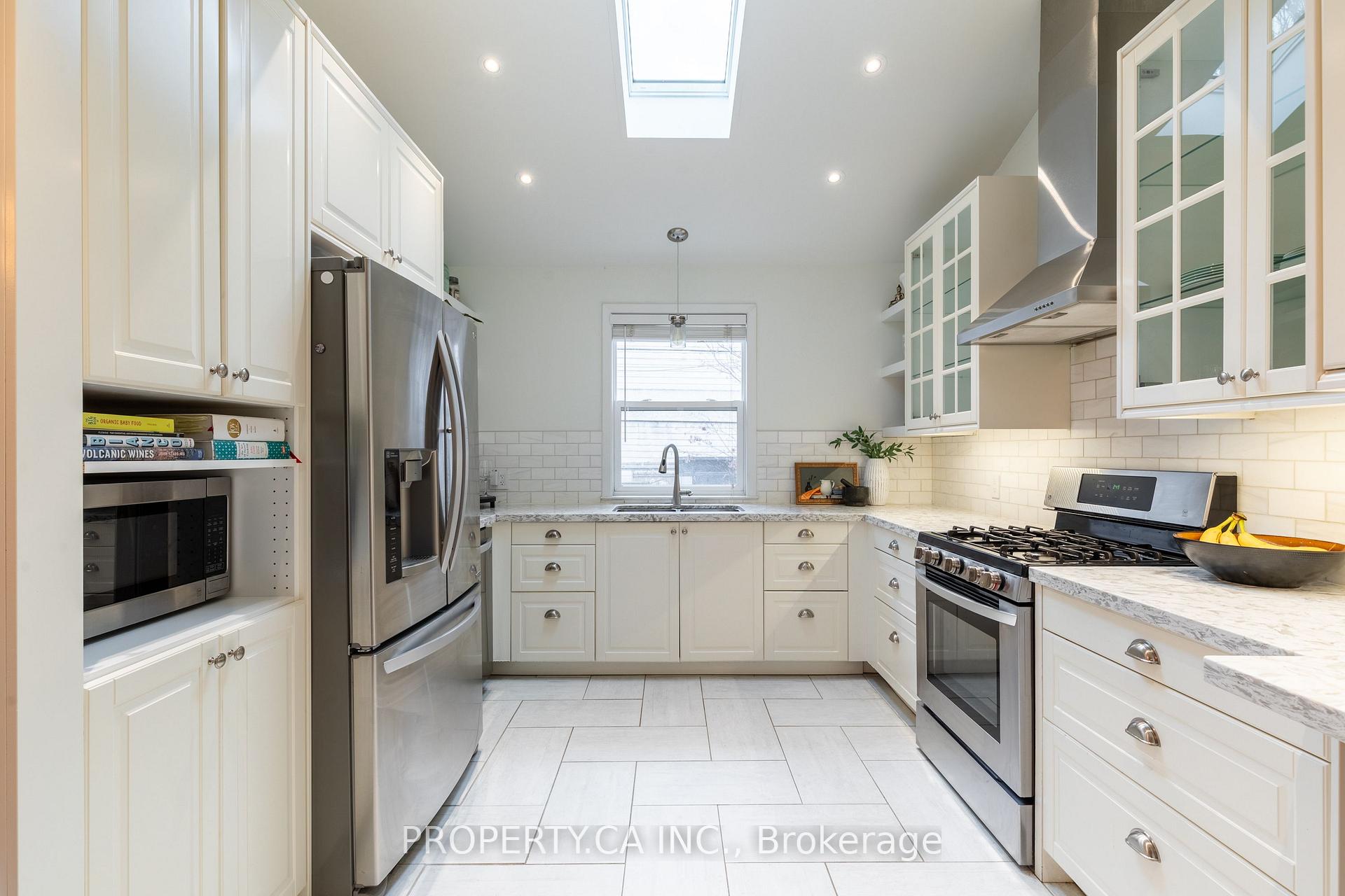 Photo 15 of 142 Galt Avenue, Toronto, South Riverdale — HOMEH