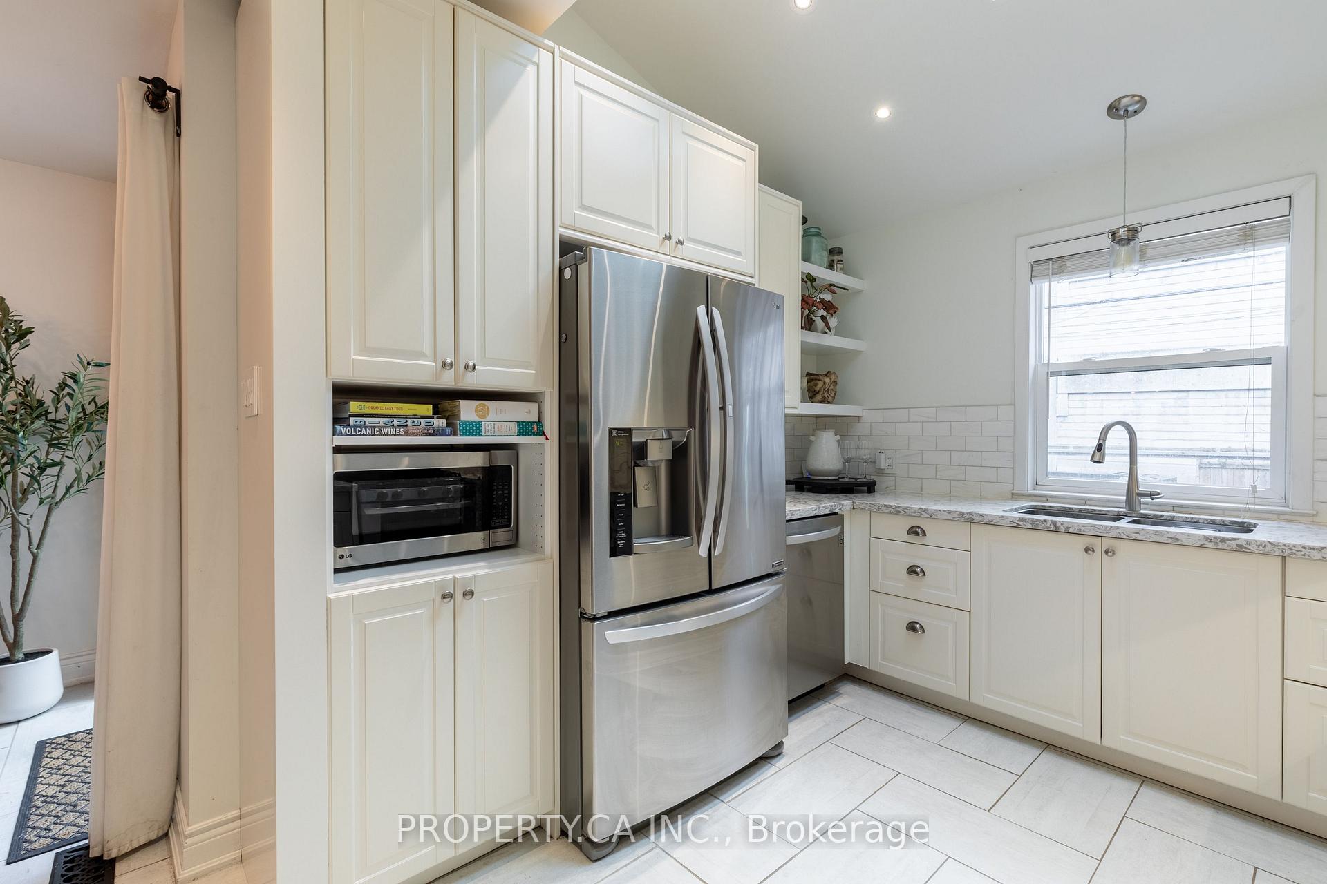 Photo 16 of 142 Galt Avenue, Toronto, South Riverdale — HOMEH