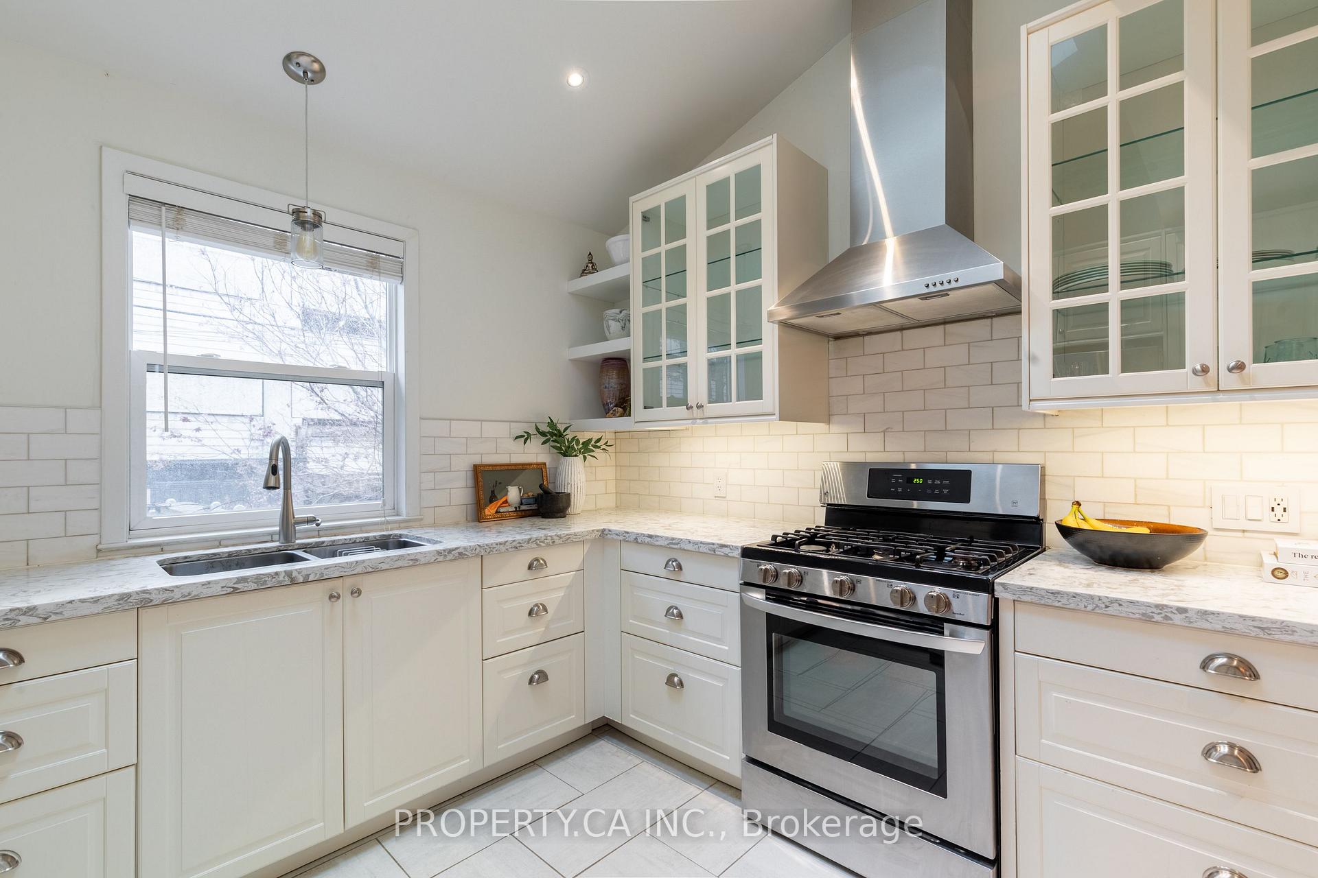 Photo 17 of 142 Galt Avenue, Toronto, South Riverdale — HOMEH