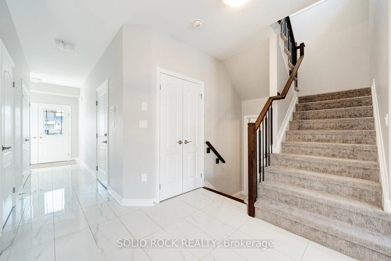 Photo 10 of 16 Bowman Crescent, Thorold, Hurricane/Merrittville — HOMEH