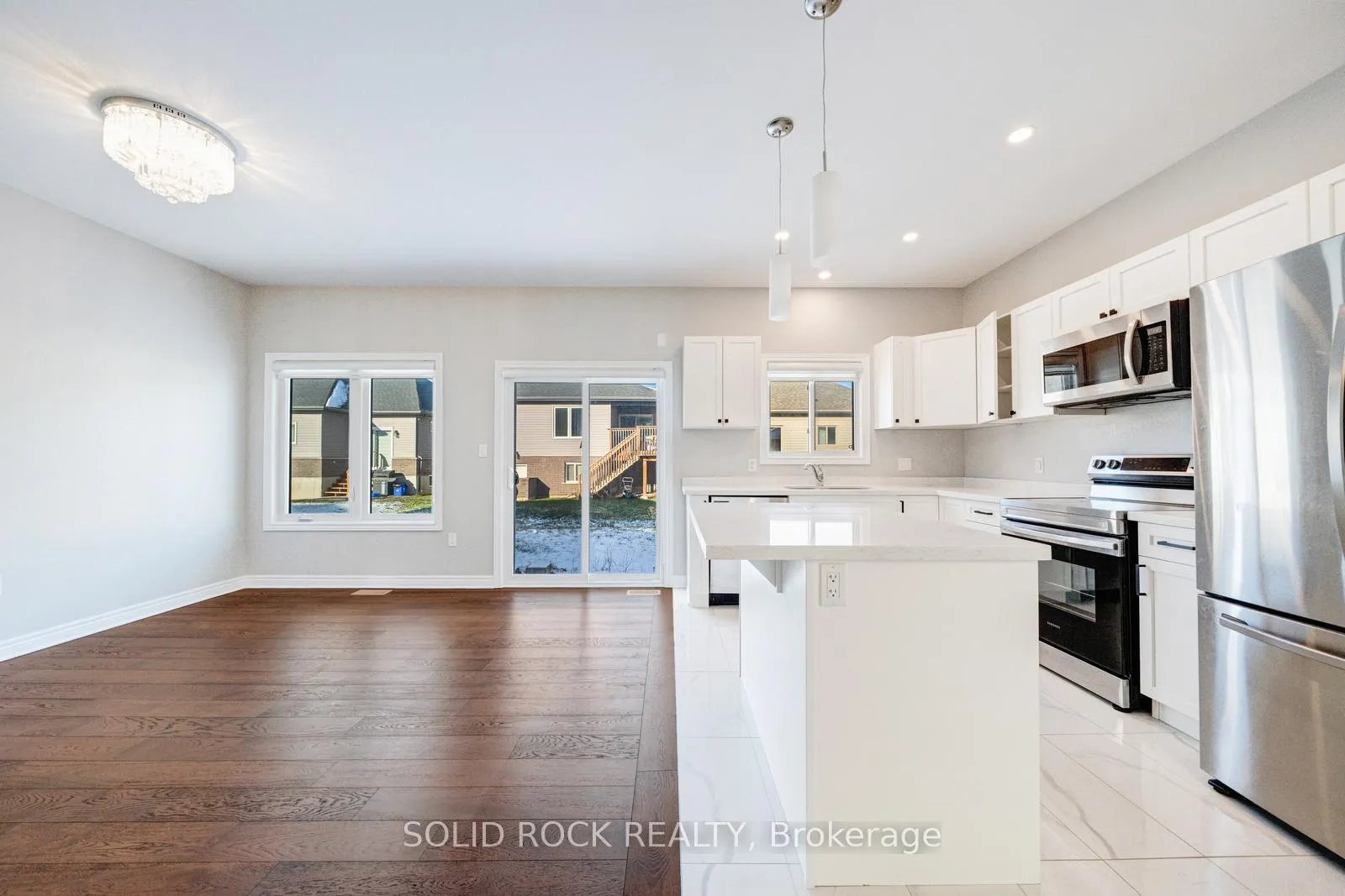 Photo 12 of 16 Bowman Crescent, Thorold, Hurricane/Merrittville — HOMEH