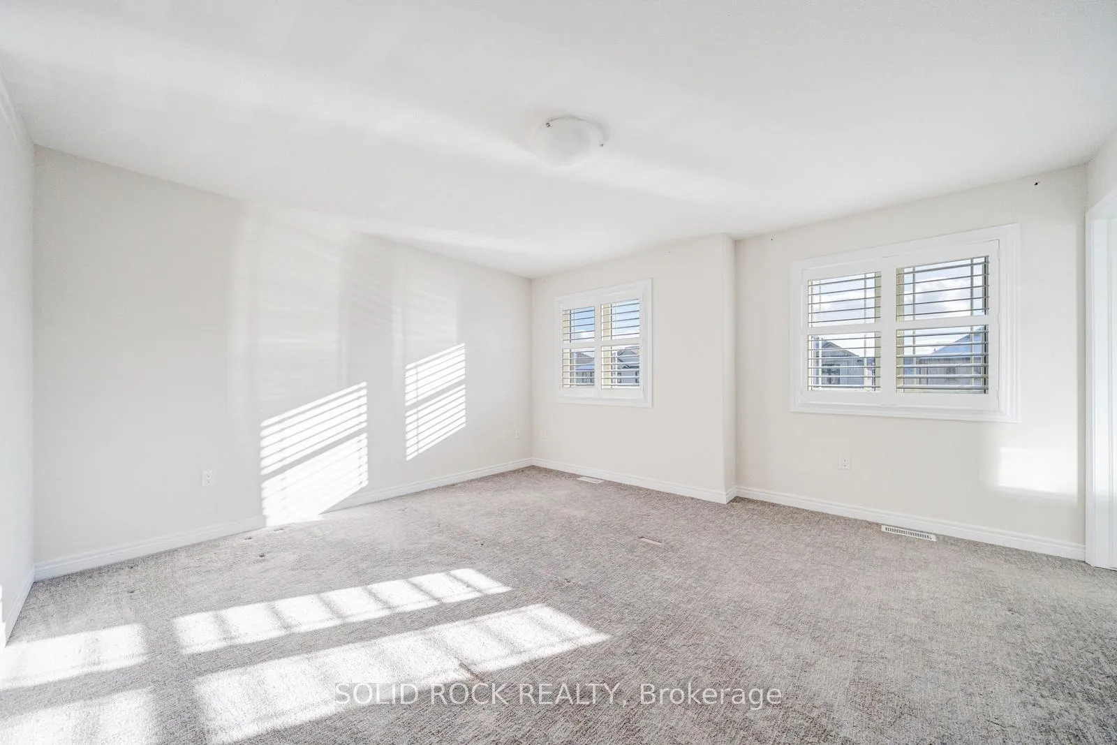Photo 25 of 16 Bowman Crescent, Thorold, Hurricane/Merrittville — HOMEH