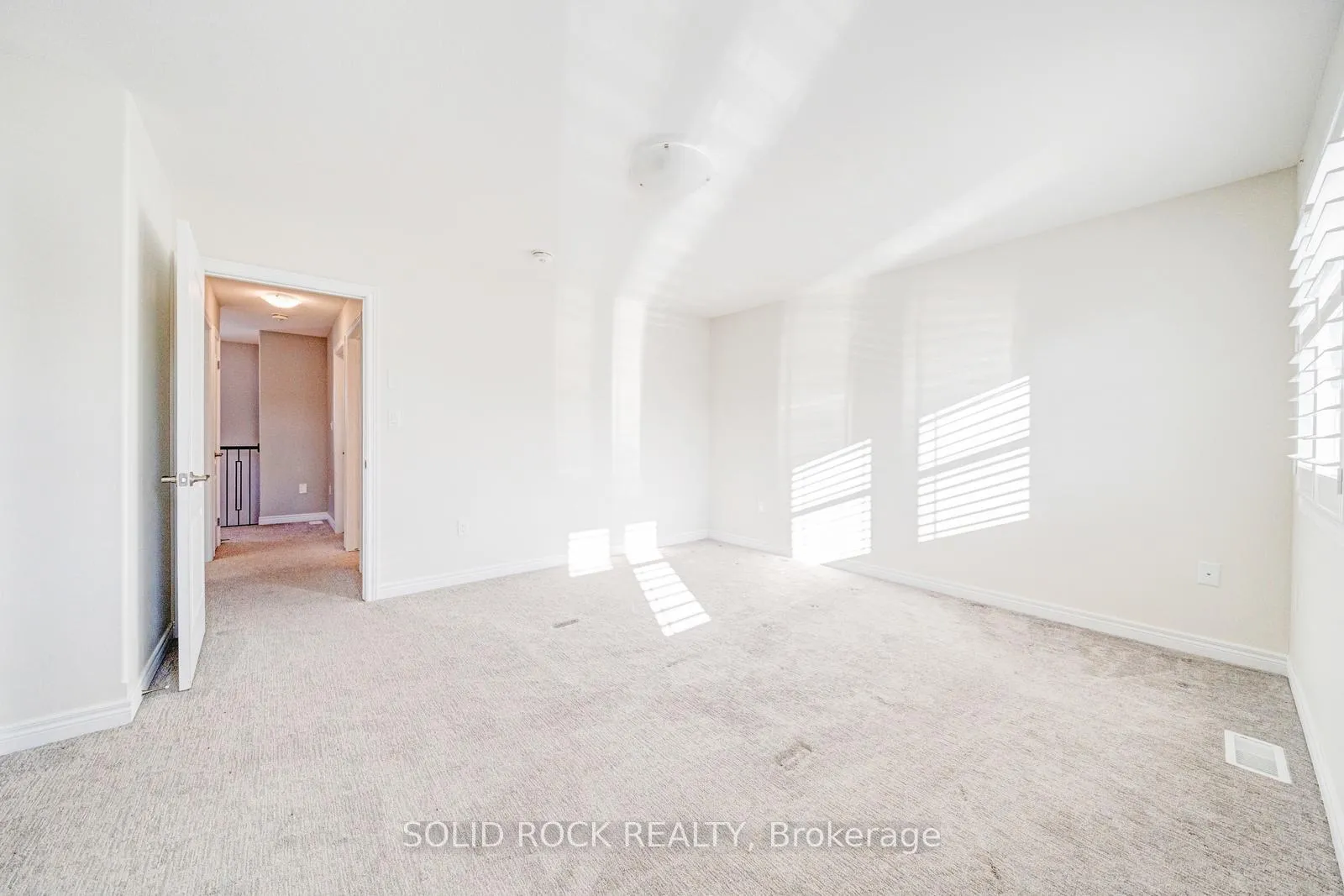 Photo 30 of 16 Bowman Crescent, Thorold, Hurricane/Merrittville — HOMEH