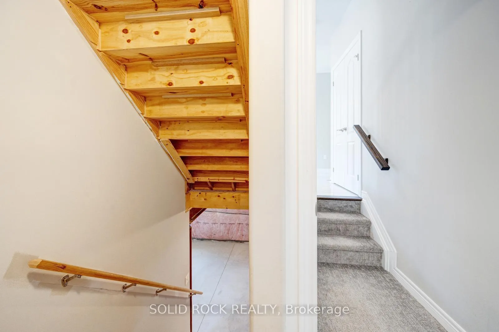 Photo 37 of 16 Bowman Crescent, Thorold, Hurricane/Merrittville — HOMEH