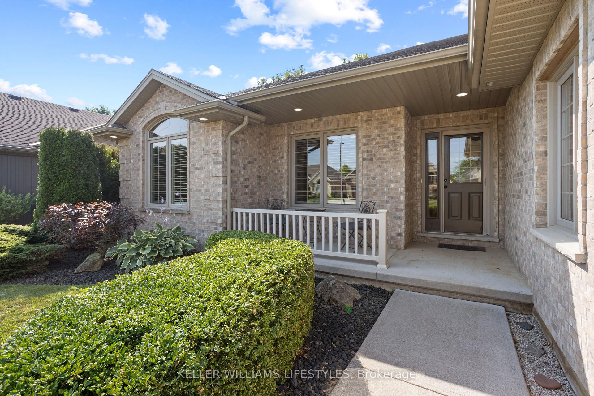Photo 2 of 368 Darcy Drive, Strathroy-Caradoc, NE — HOMEH