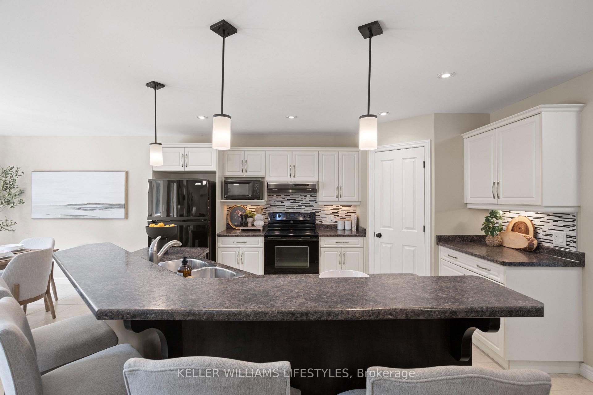 Photo 9 of 368 Darcy Drive, Strathroy-Caradoc, NE — HOMEH