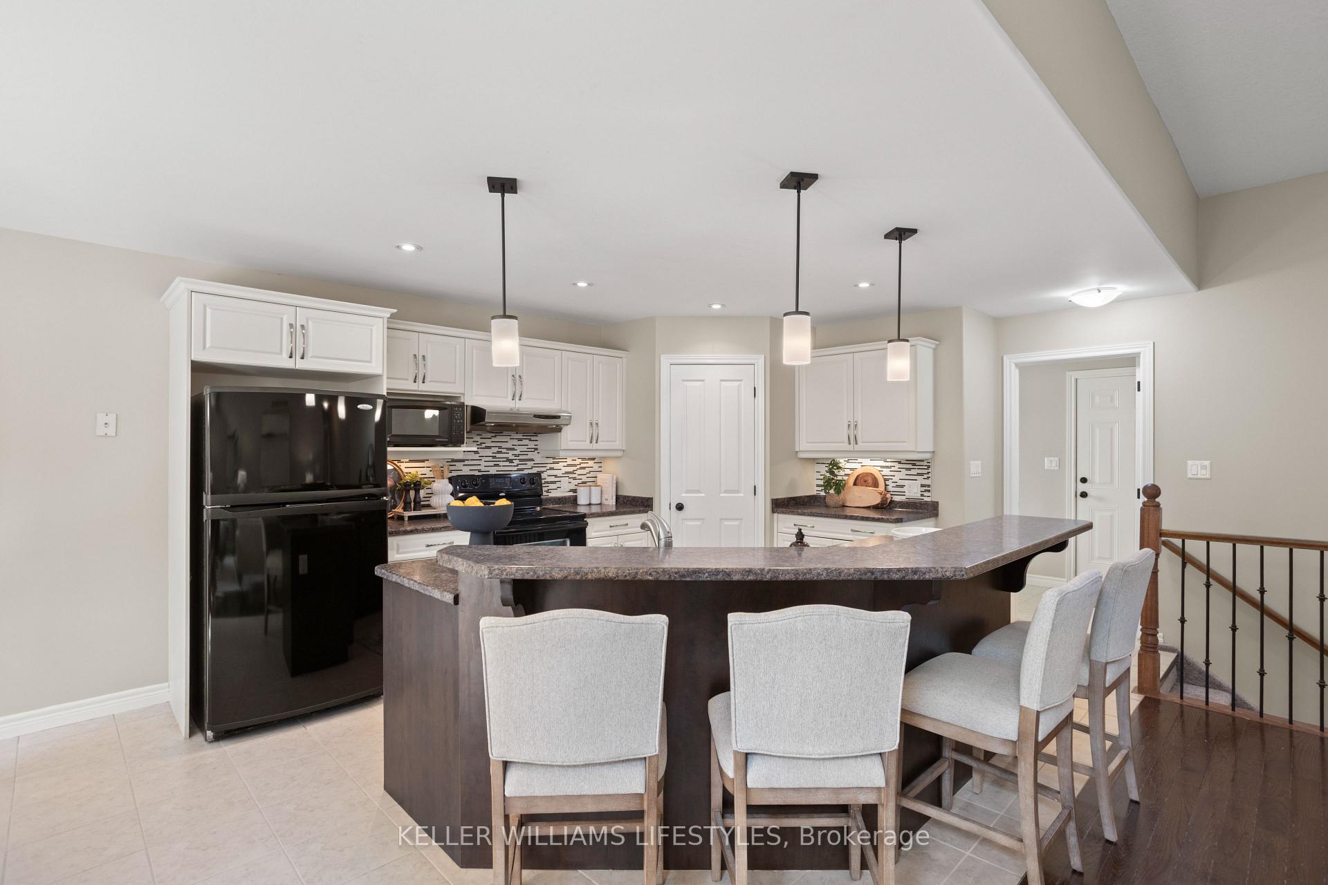 Photo 14 of 368 Darcy Drive, Strathroy-Caradoc, NE — HOMEH