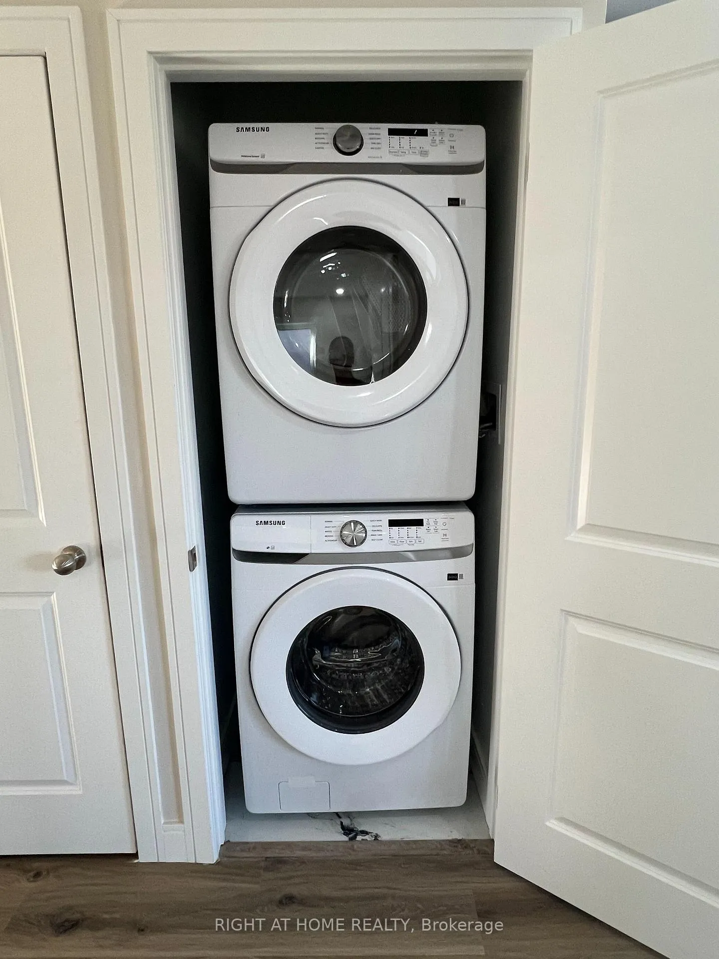 Photo 25 of Unit 3, 32 Cadorna Avenue, Toronto, Danforth Village-East York — HOMEH