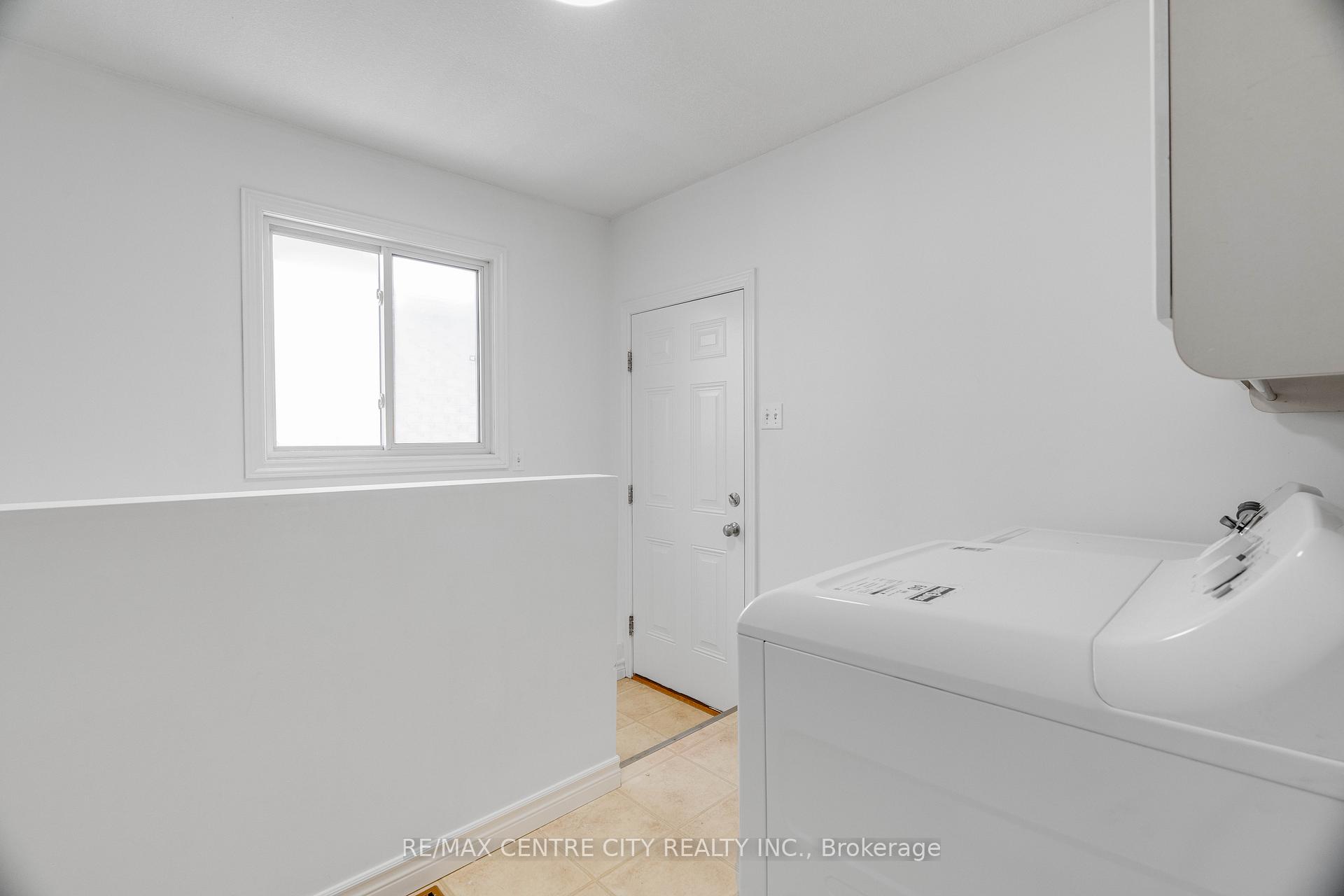 Photo 16 of 153 Maitland Street, Strathroy-Caradoc, NW — HOMEH
