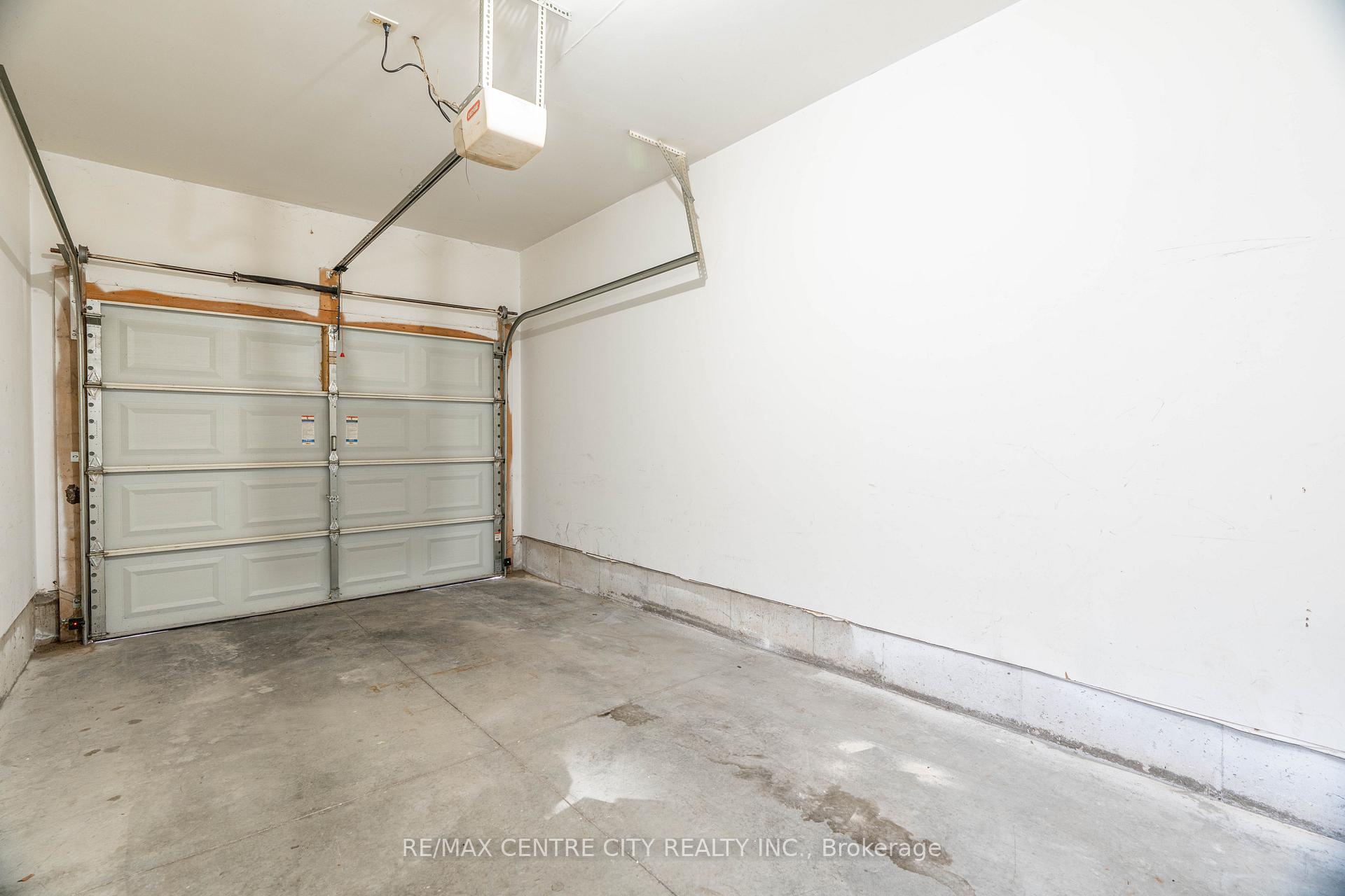 Photo 20 of 153 Maitland Street, Strathroy-Caradoc, NW — HOMEH