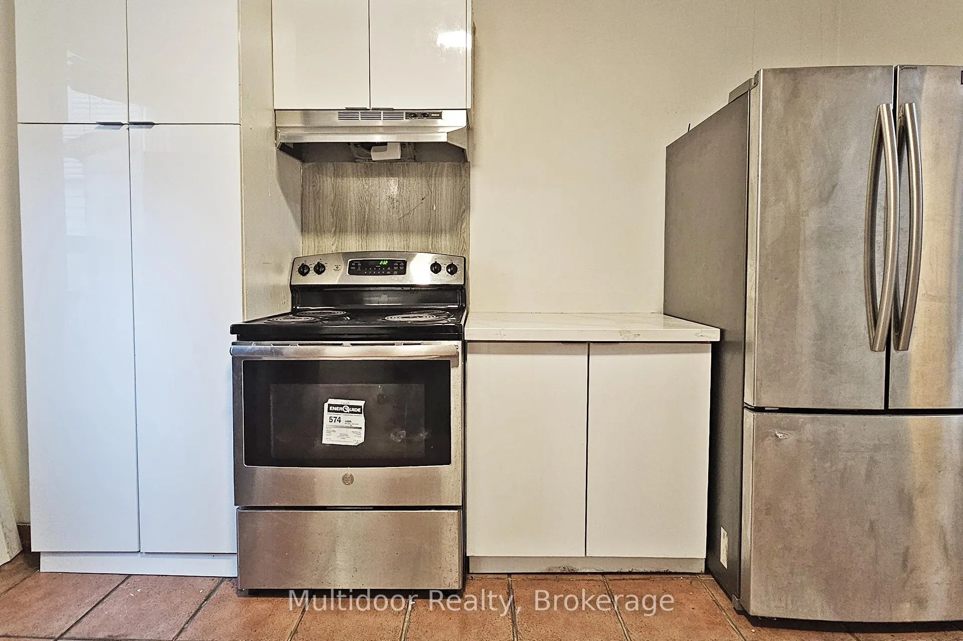 Photo 3 of 260 Glebemount Avenue, Toronto, Danforth Village-East York — HOMEH
