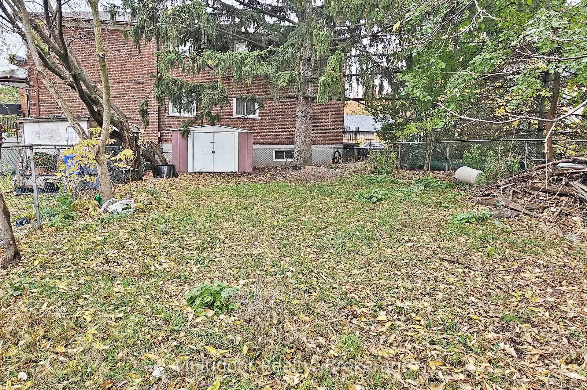 Photo 10 of 260 Glebemount Avenue, Toronto, Danforth Village-East York — HOMEH